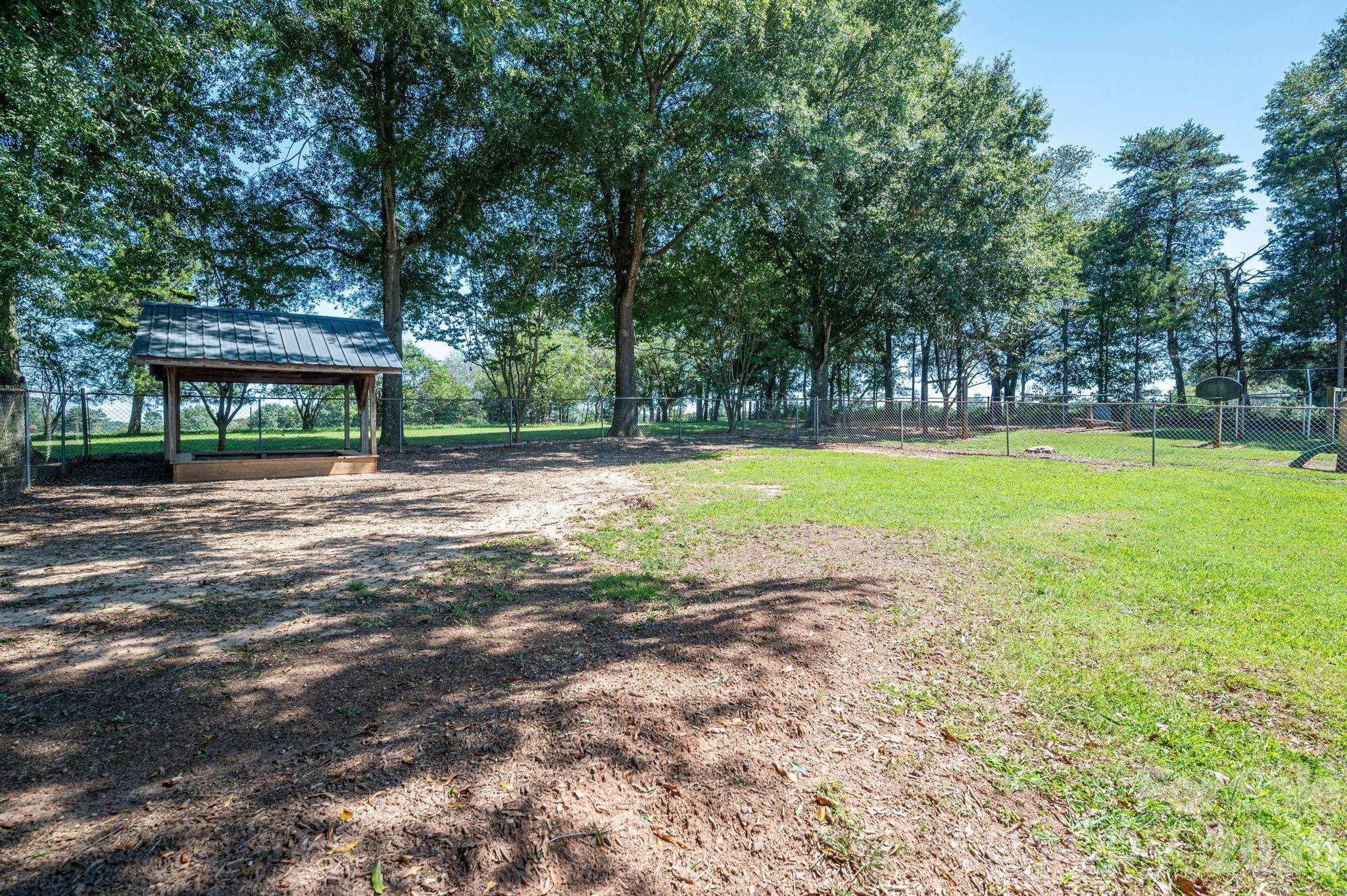 2482 June Bug RD, Vale, NC 28168