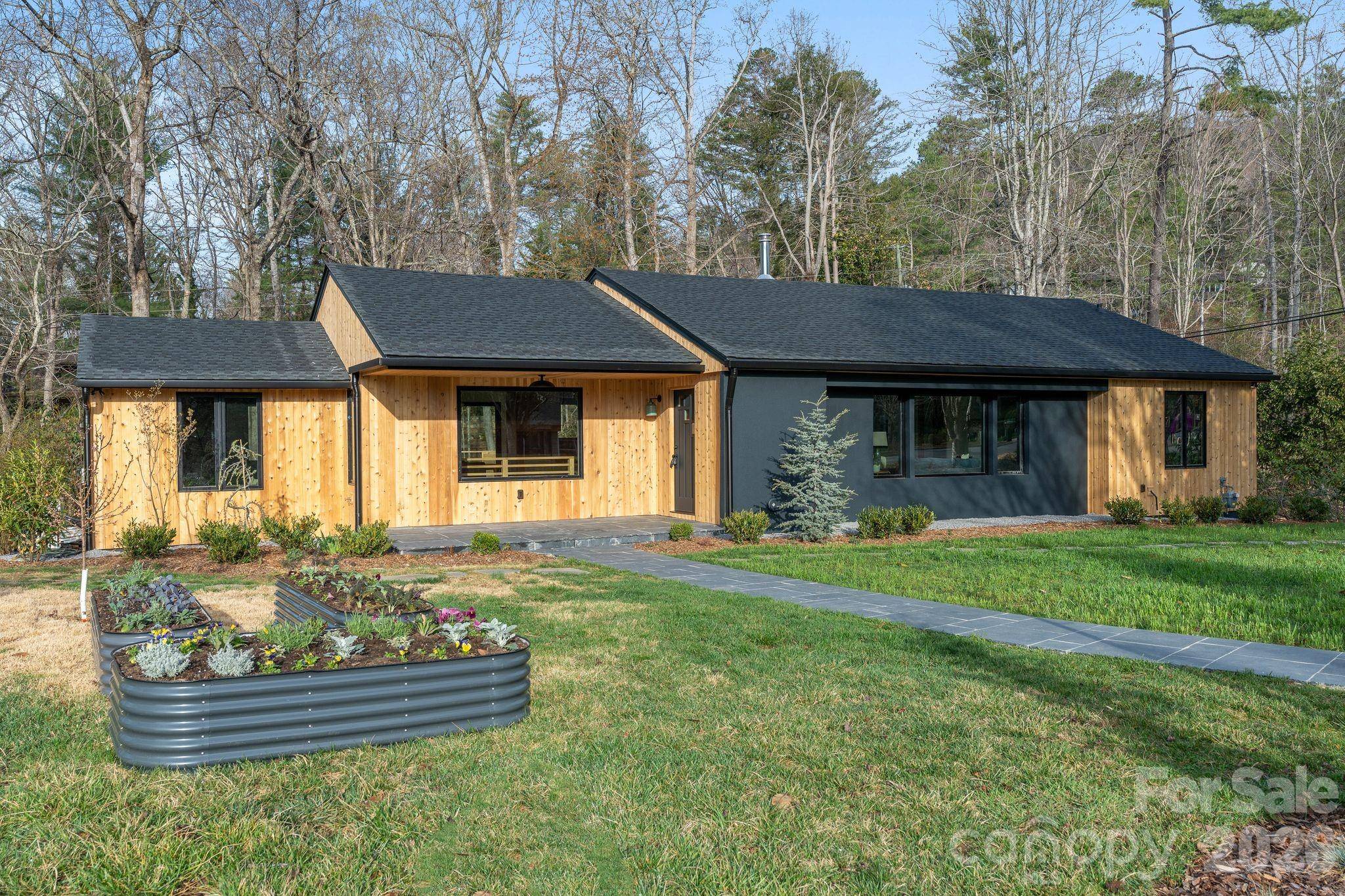 330 Windsor RD, Asheville, NC 28804