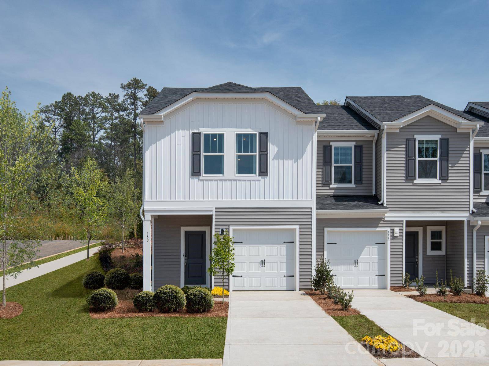 8204 Hidden Springs TRL, Charlotte, NC 28216