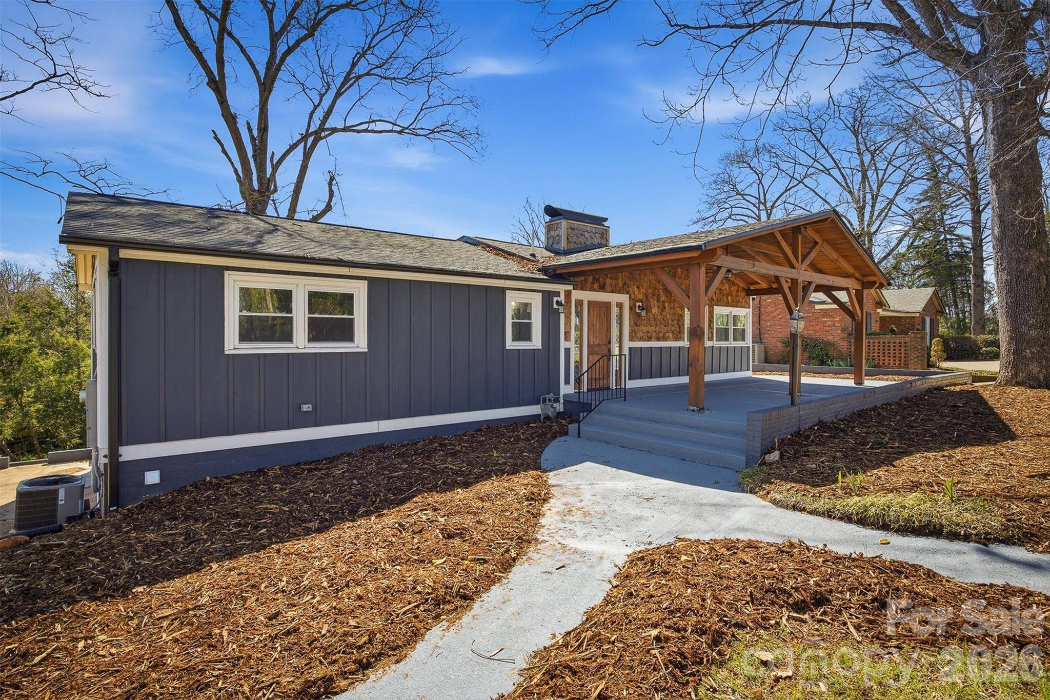 223 W Park DR, Morganton, NC 28655