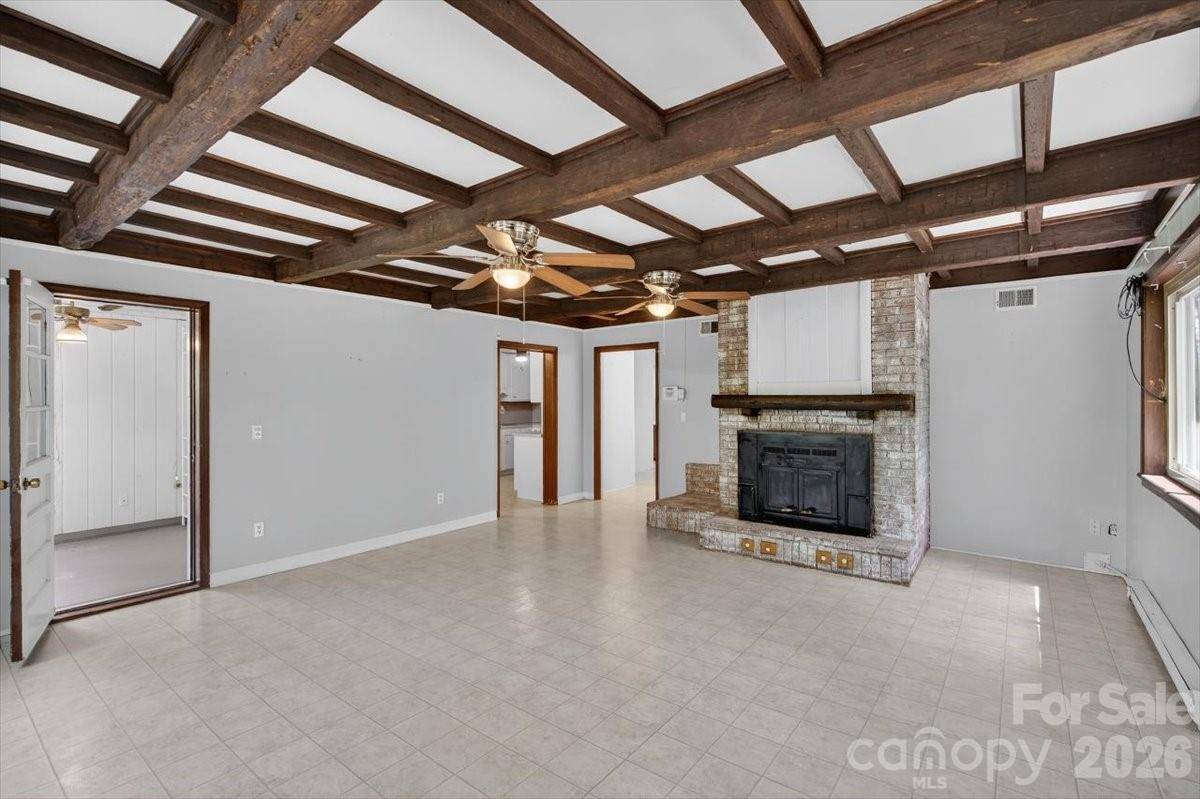 209 Edgewood DR, Wingate, NC 28174