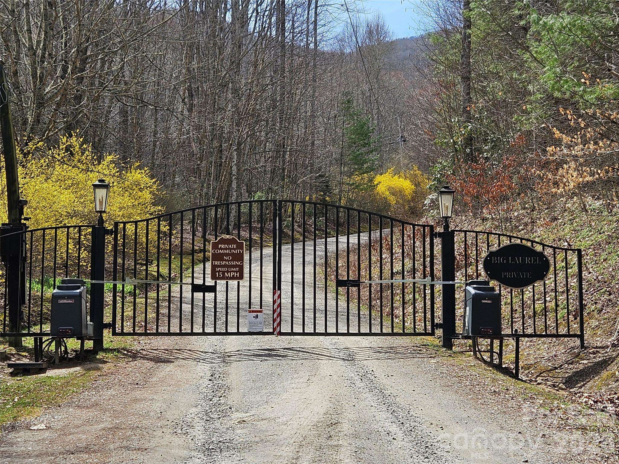 000 Forbidden CV, Waynesville, NC 28785