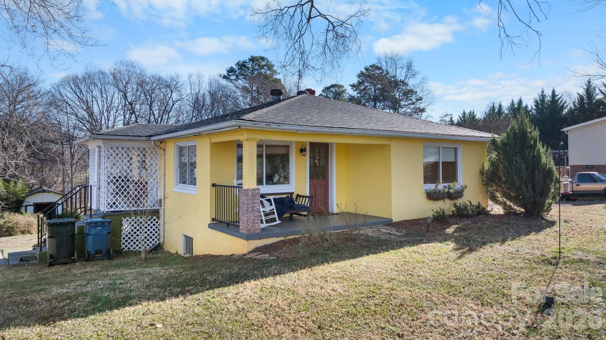 3358 Falling Creek RD, Hickory, NC 28601
