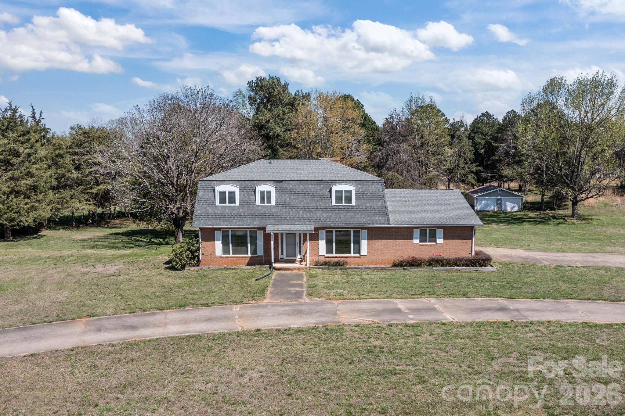 1463 Charlotte HWY, Mooresville, NC 28115