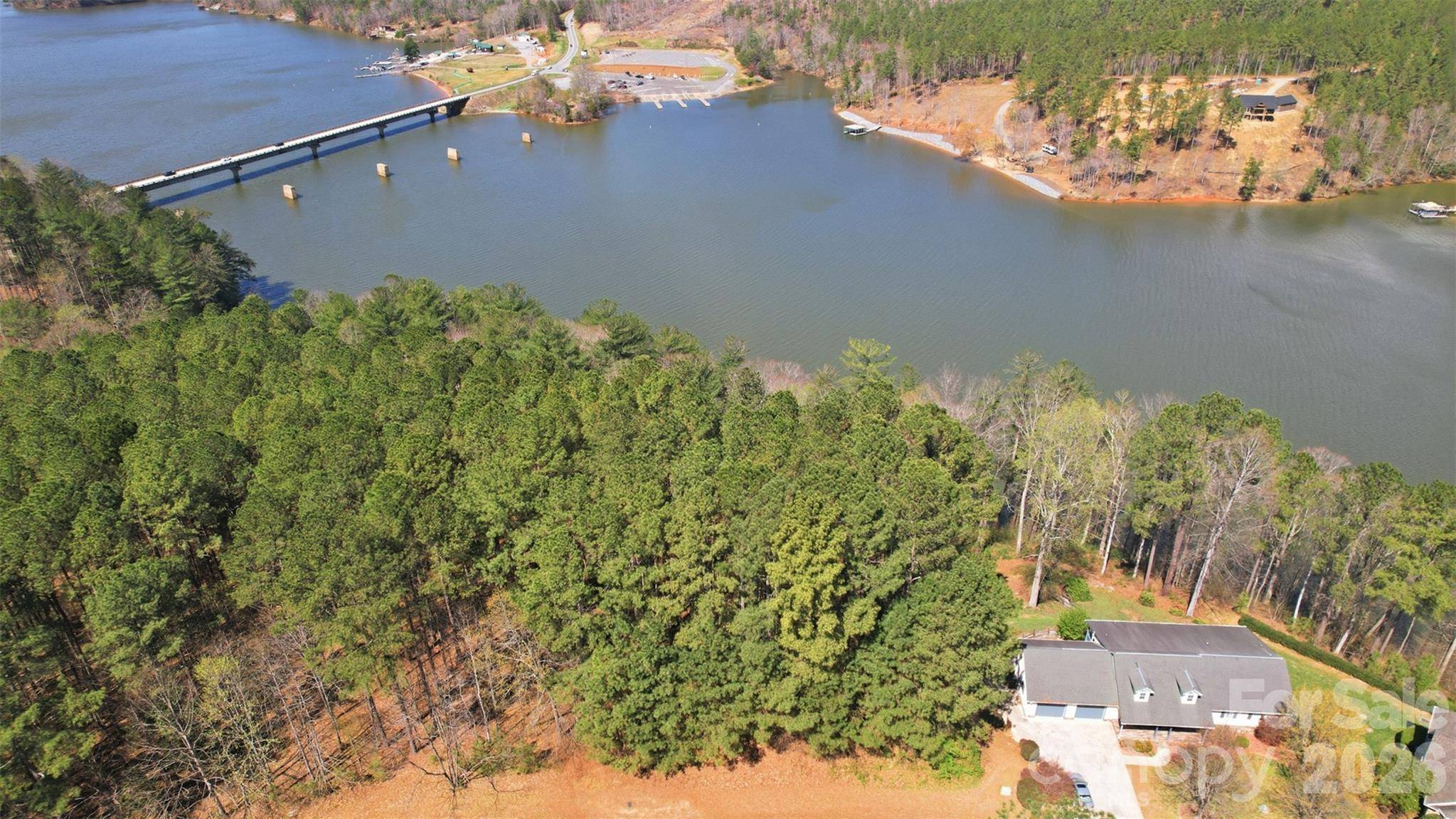 211 Ridge Top DR #11, Connelly Springs, NC 28612