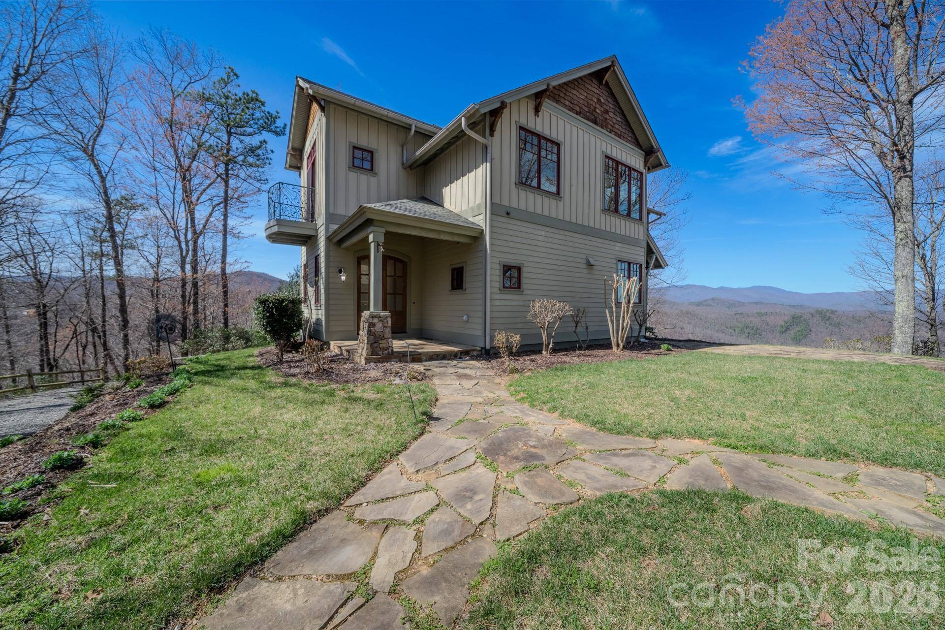 192 Woodruff LN, Black Mountain, NC 28711