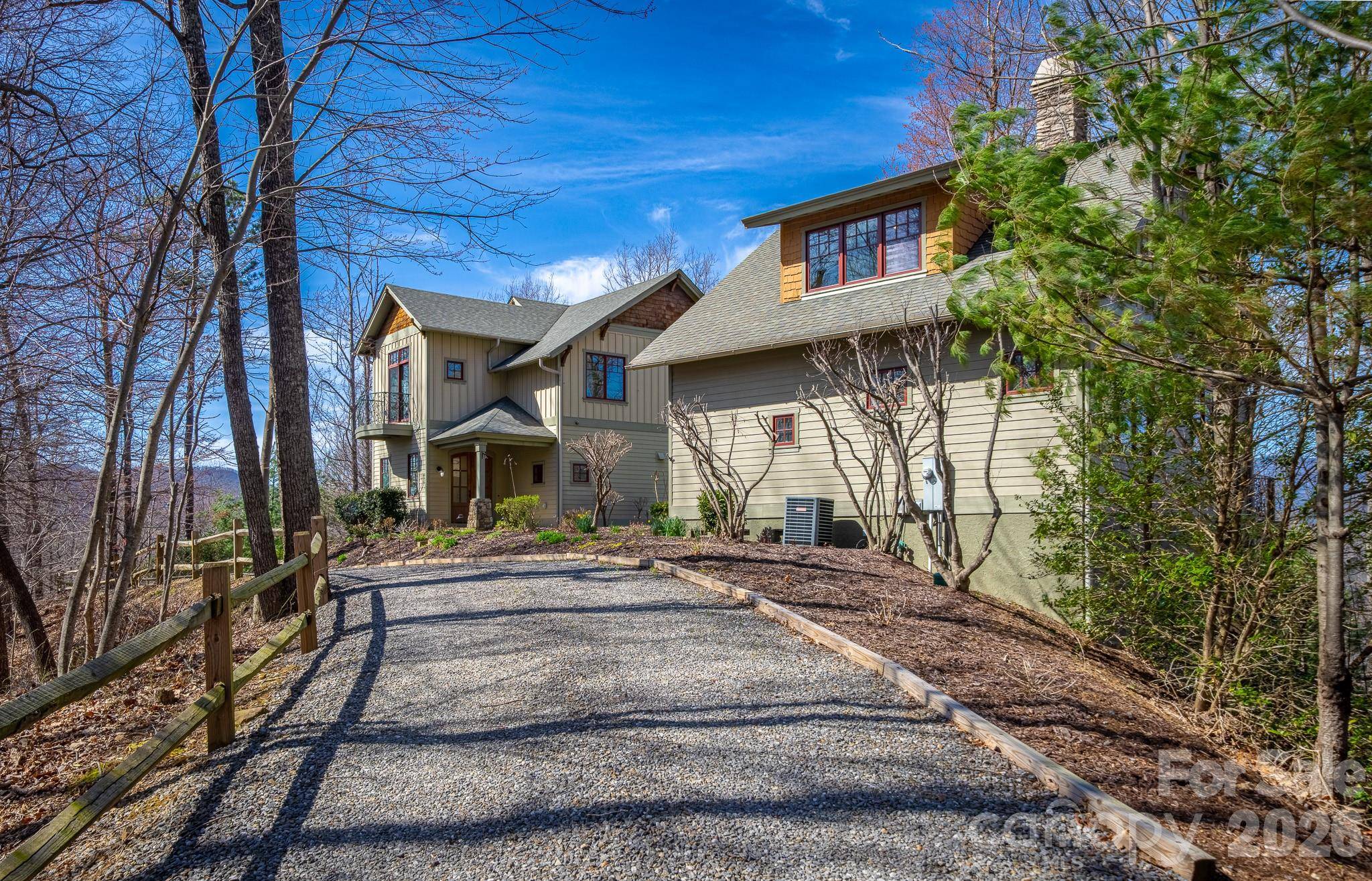 192 Woodruff LN, Black Mountain, NC 28711
