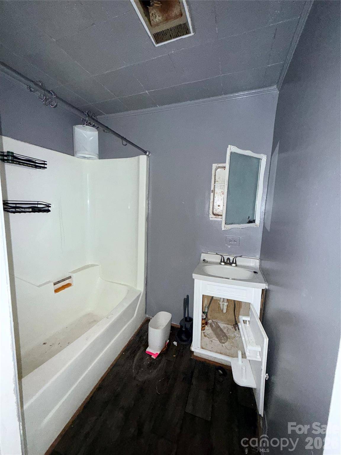 1015 Clark ST, Rocky Mount, NC 27801