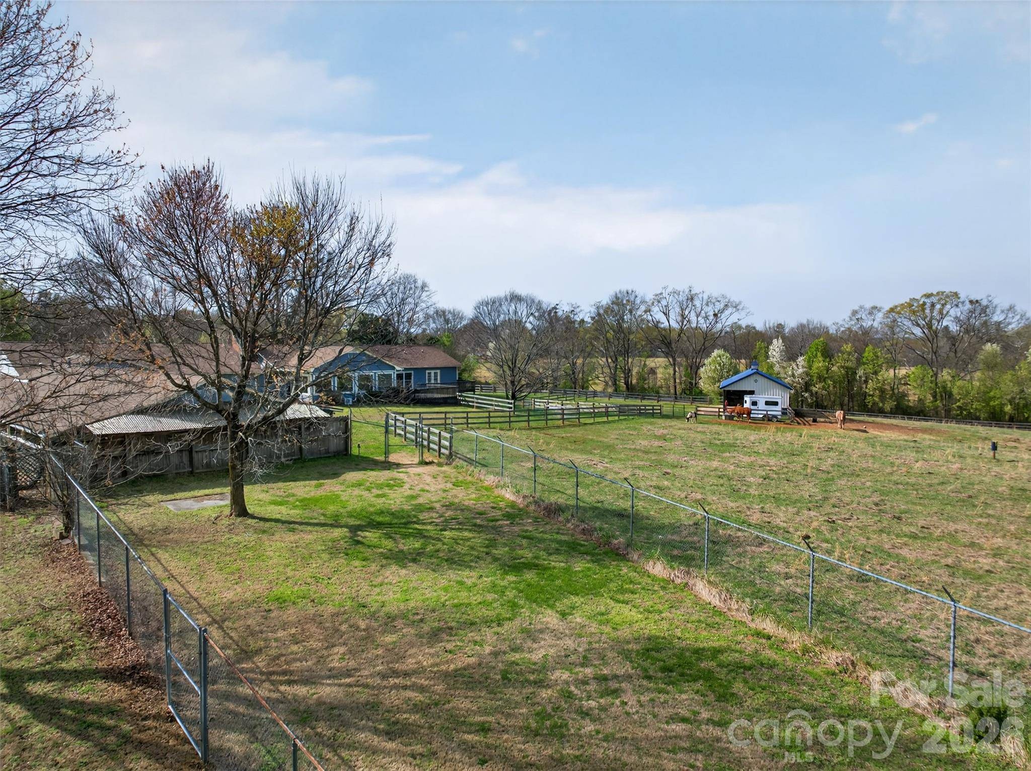 341 Ridings RD, Chesnee, SC 29323