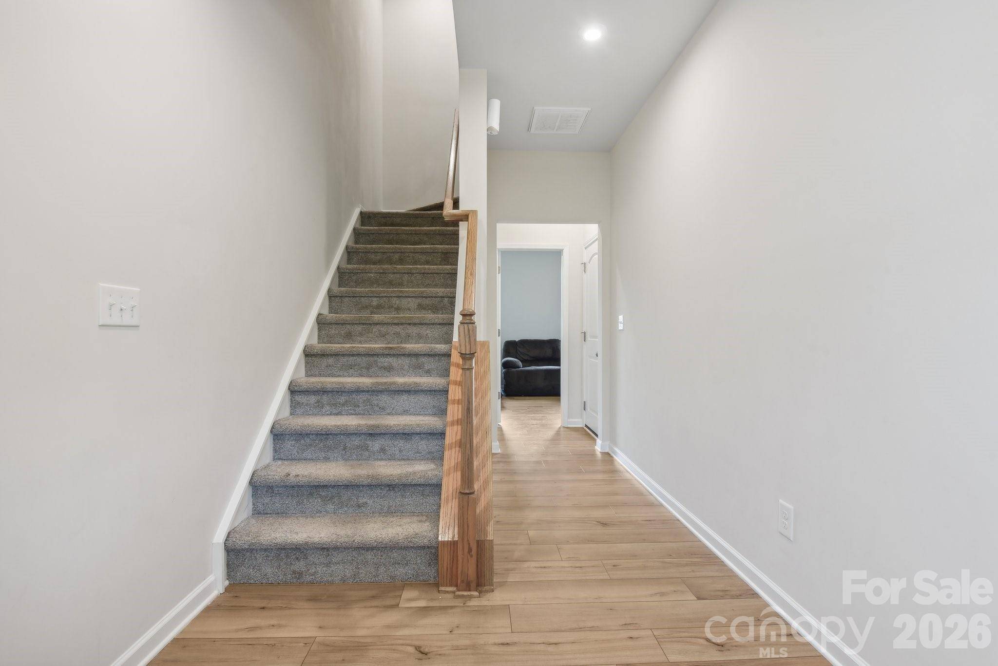 1134 Keydet DR, Charlotte, NC 28216