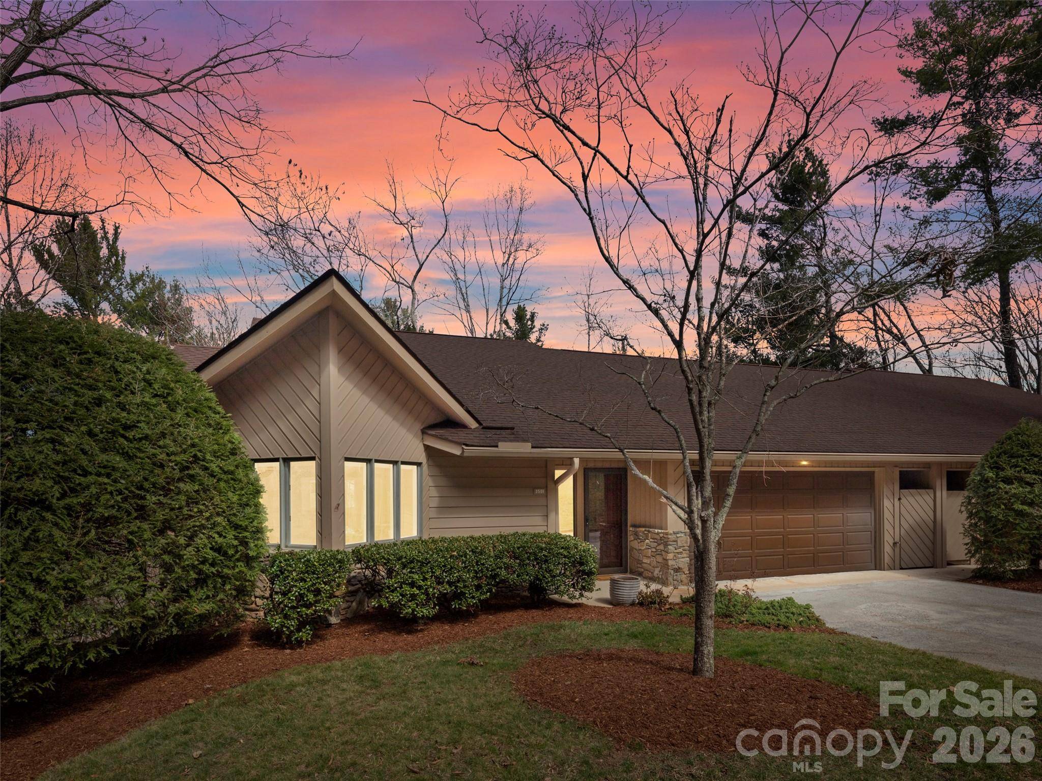 3501 Timber TRL, Asheville, NC 28804