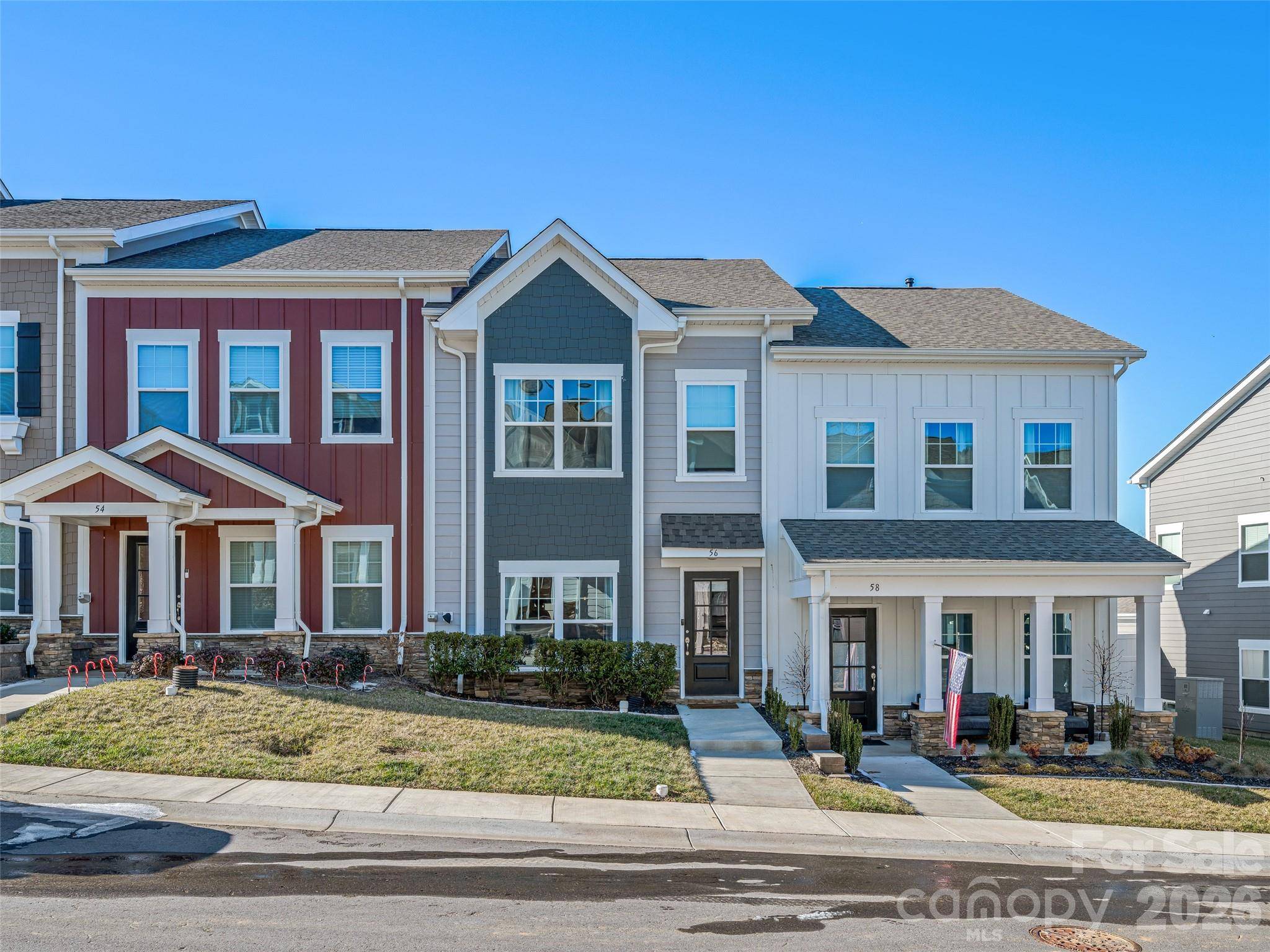 56 Walnut Springs DR, Asheville, NC 28804