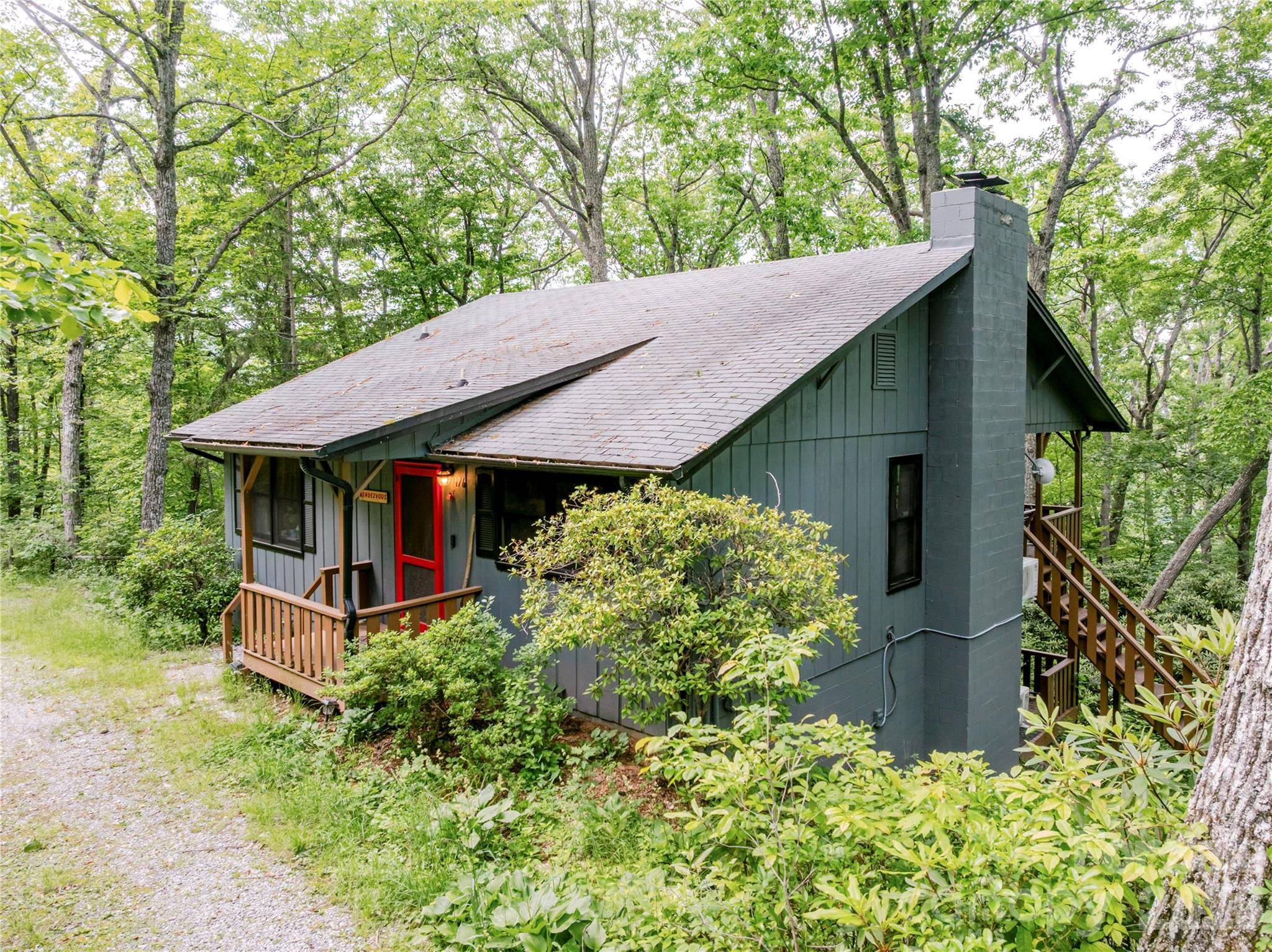 176 McGuffey Ridge RD, Gerton, NC 28735