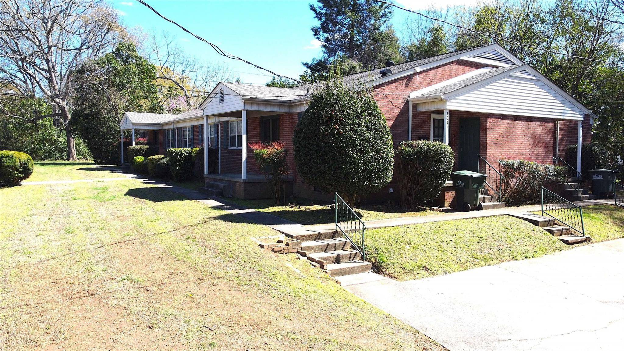 405 W Harvie AVE #A&B, Gastonia, NC 28052