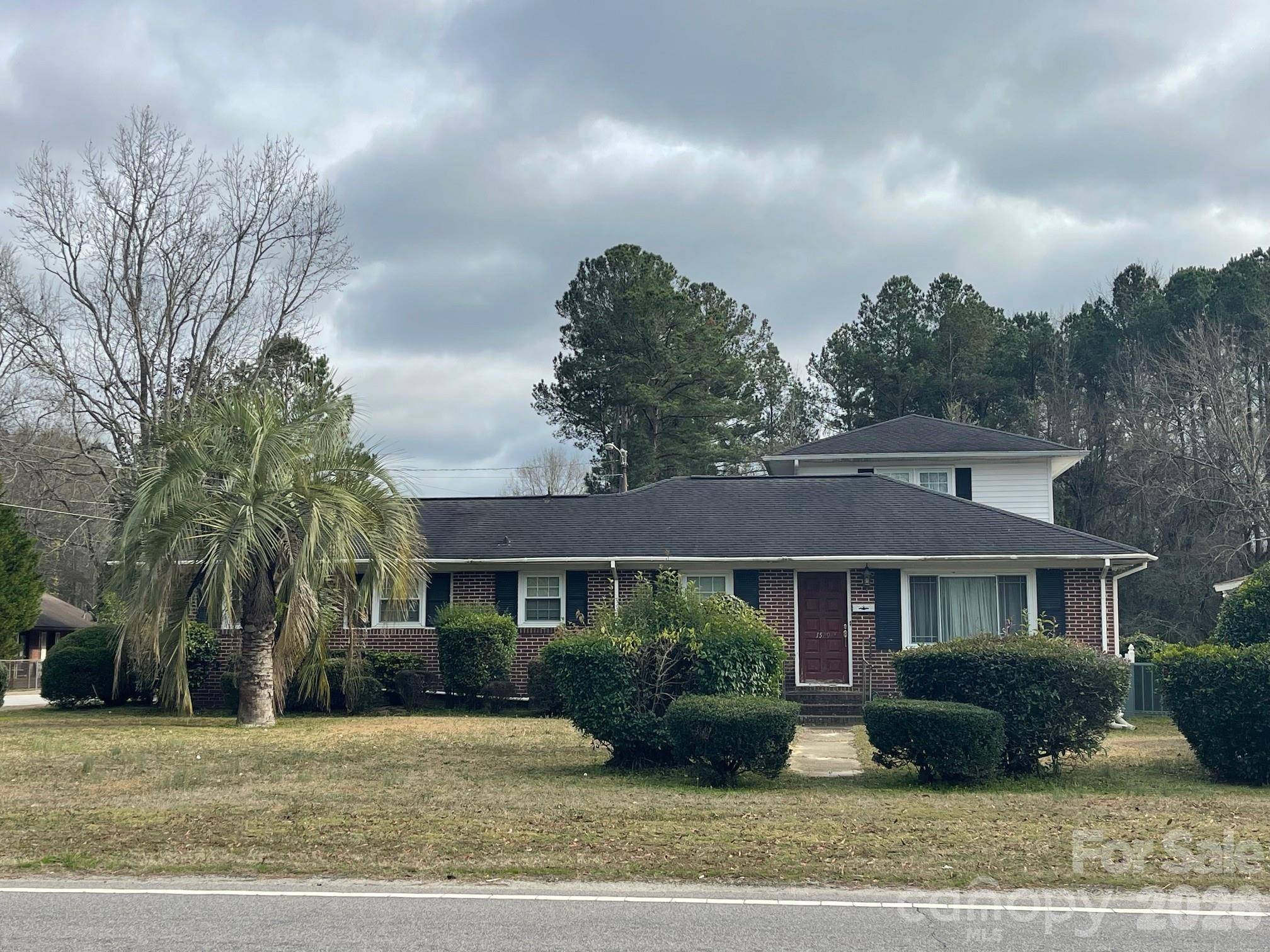 1529 W Market ST, Cheraw, SC 29520