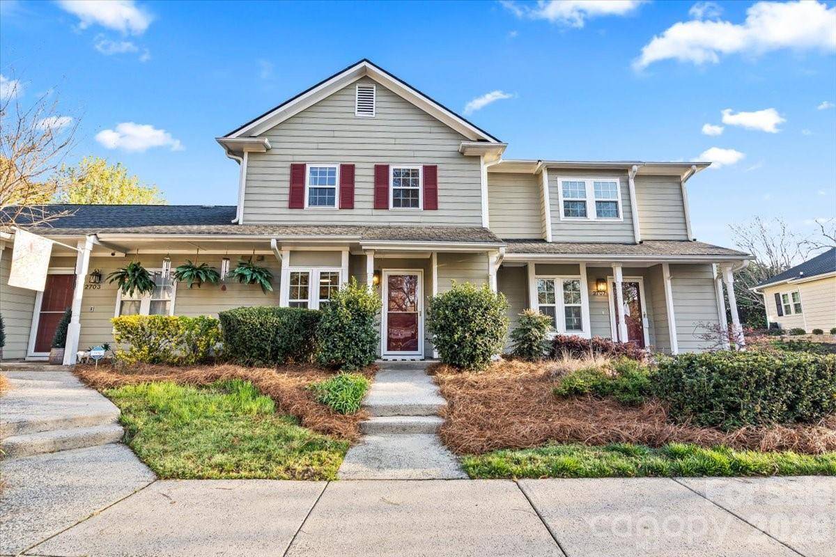 2705 New Hamlin WAY, Charlotte, NC 28210