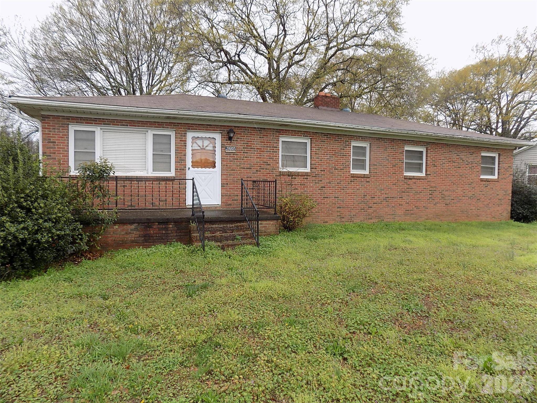 2605 Lowell RD, Gastonia, NC 28054