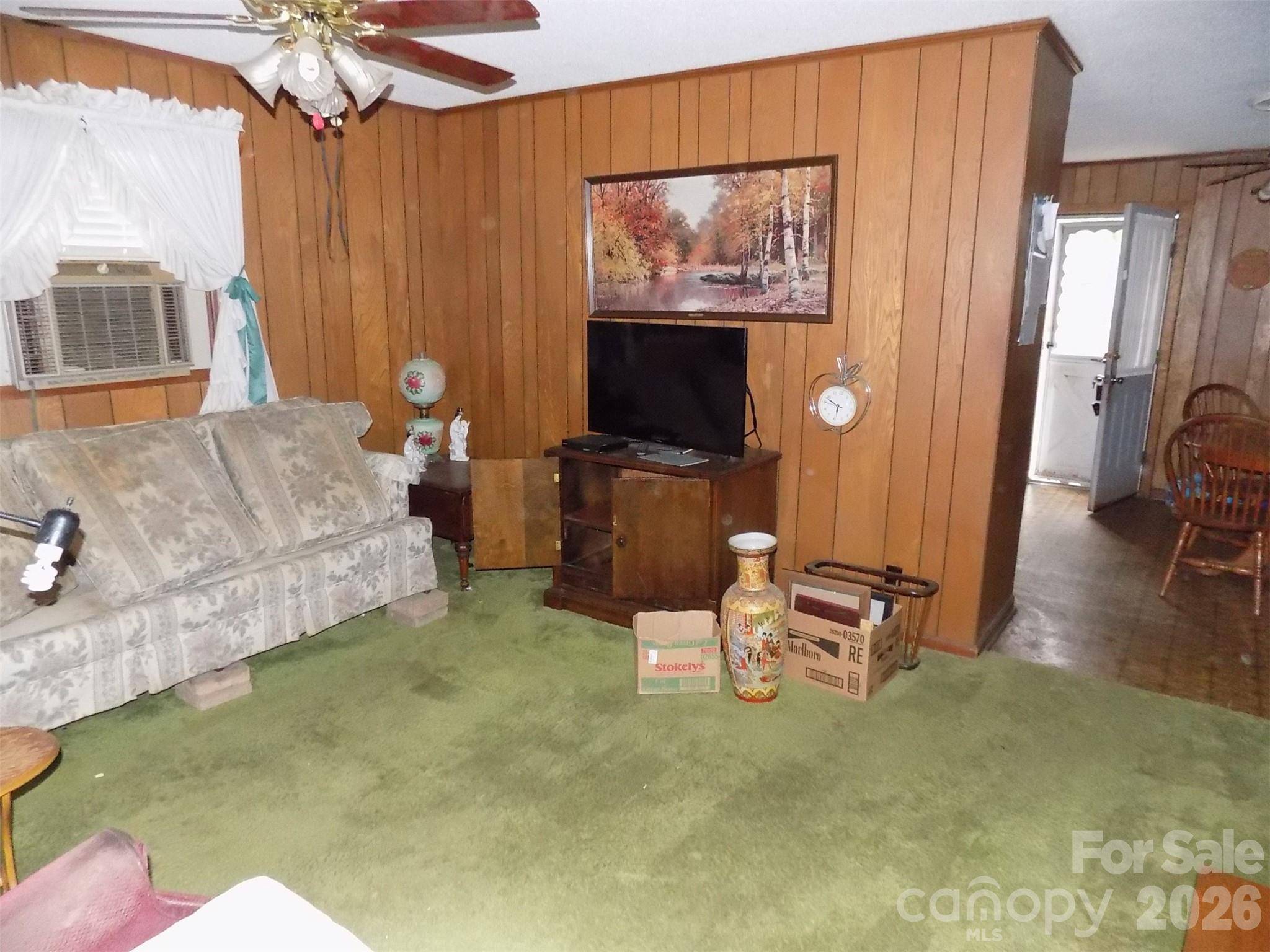 2605 Lowell RD, Gastonia, NC 28054