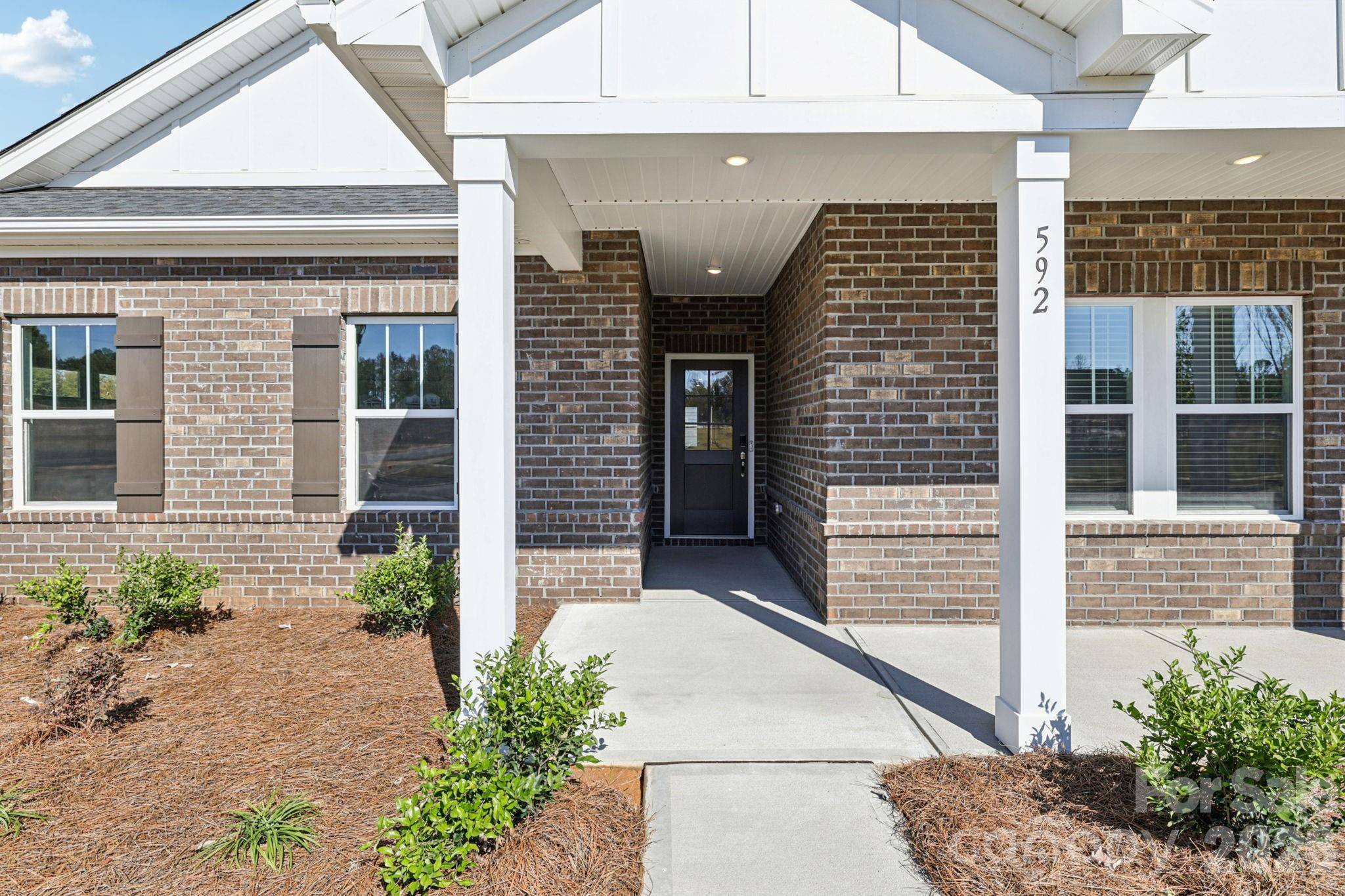 690 Darya DR, York, SC 29745