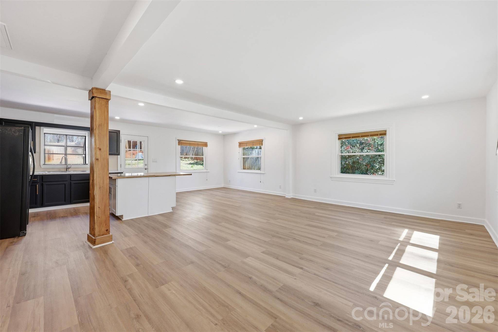 4920 Bright RD, Charlotte, NC 28214
