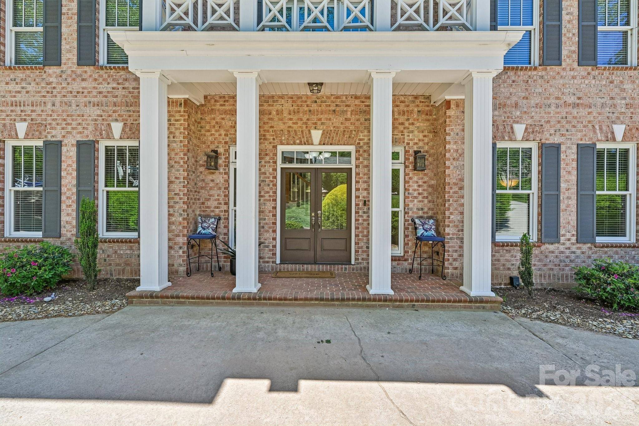 209 37th Avenue PL NW, Hickory, NC 28601