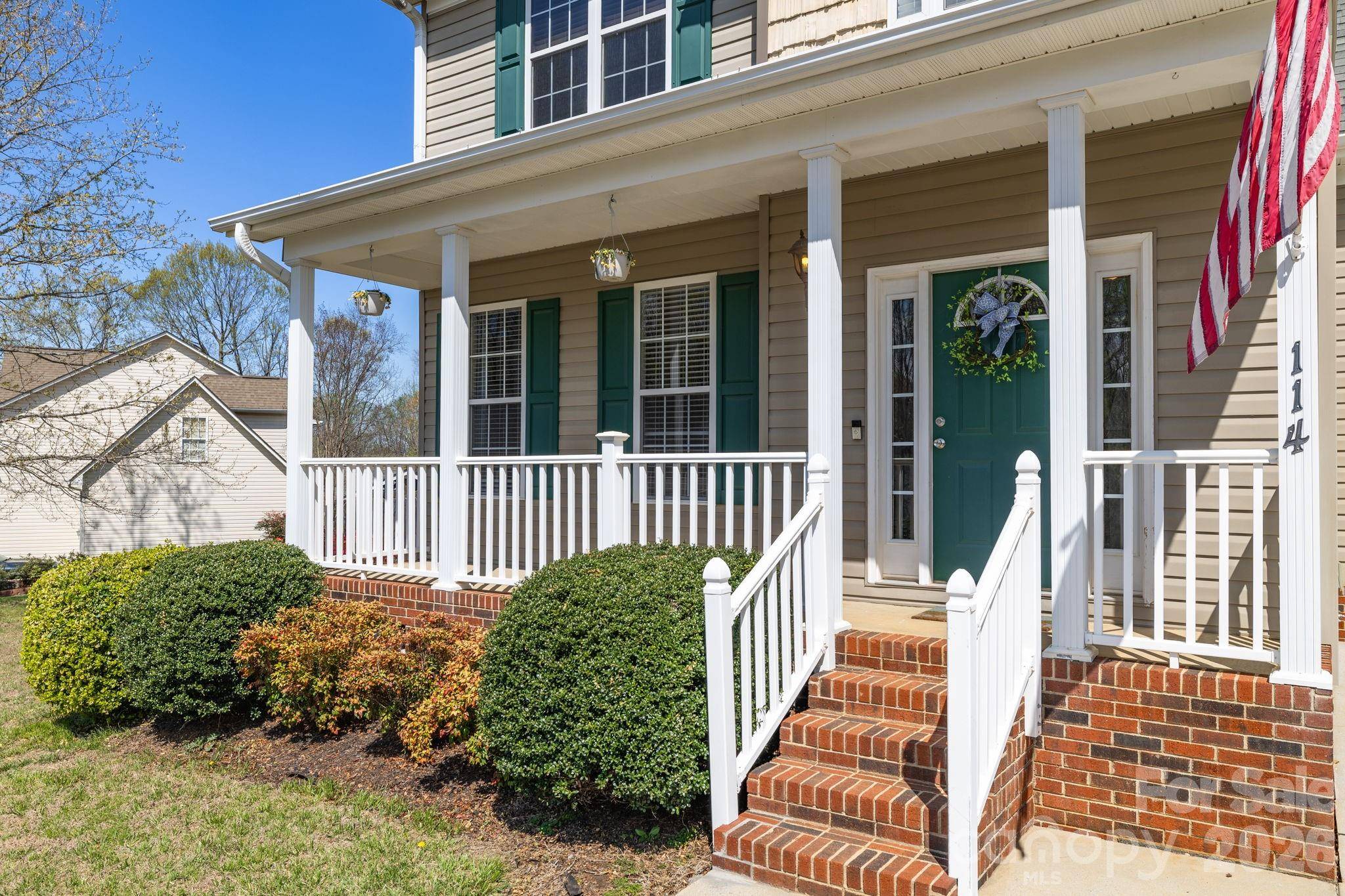 114 Riverton DR, Statesville, NC 28625