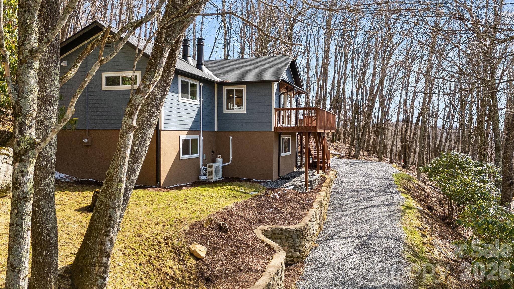1065 Oak Ridge LN #713, Mars Hill, NC 28754
