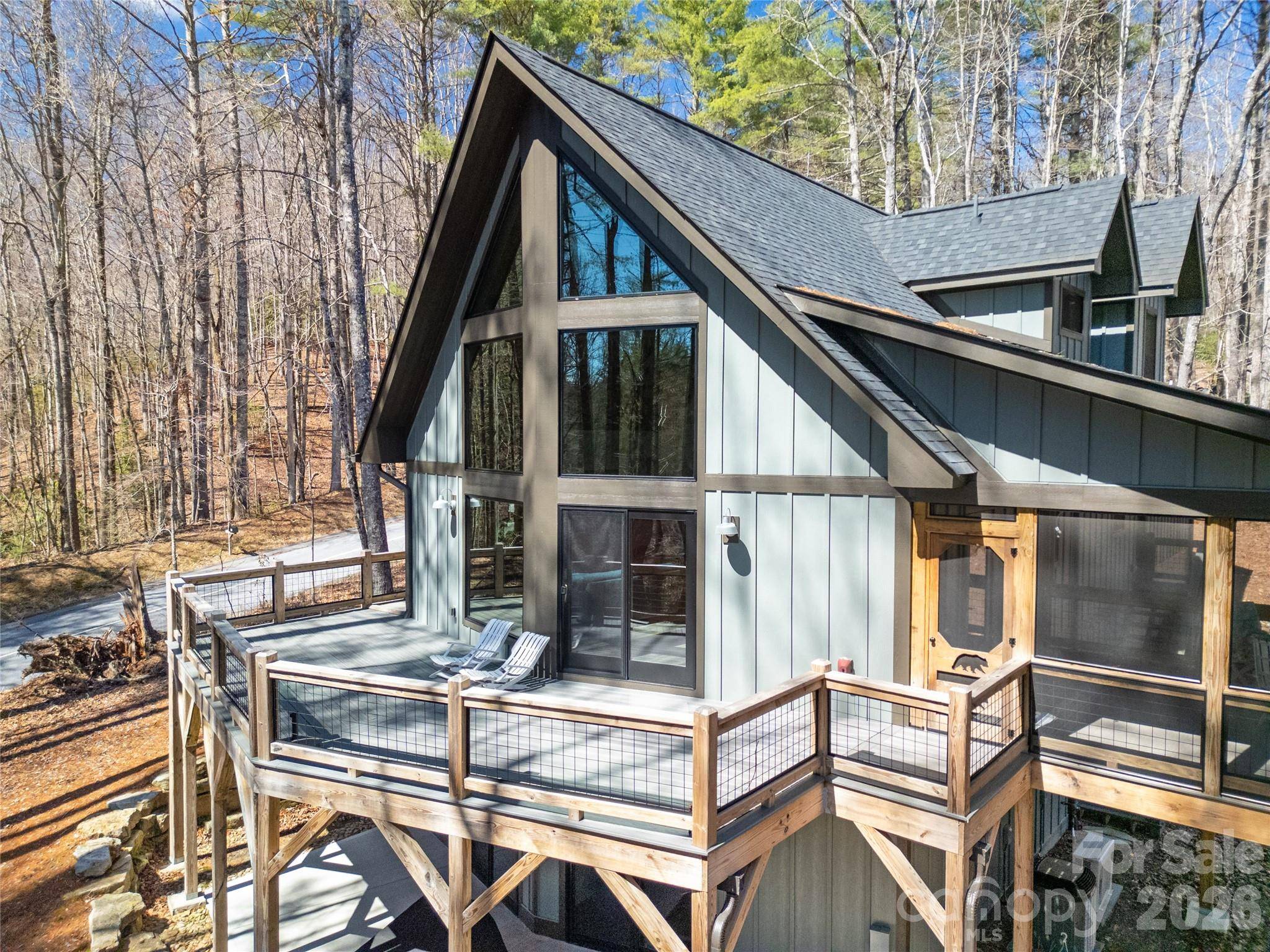 70 Unvdatlvi CT, Brevard, NC 28712