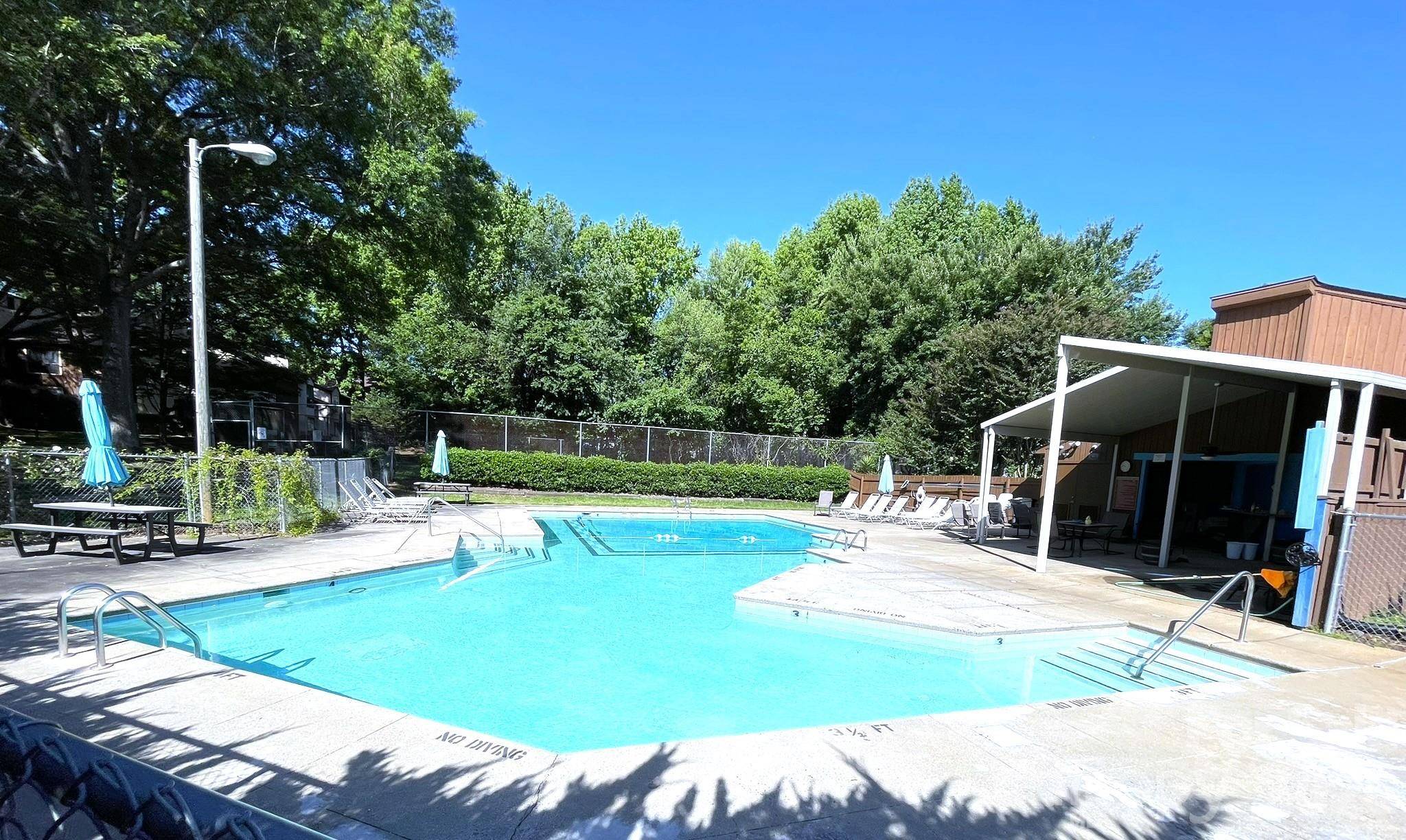 7236 Winery LN, Charlotte, NC 28227