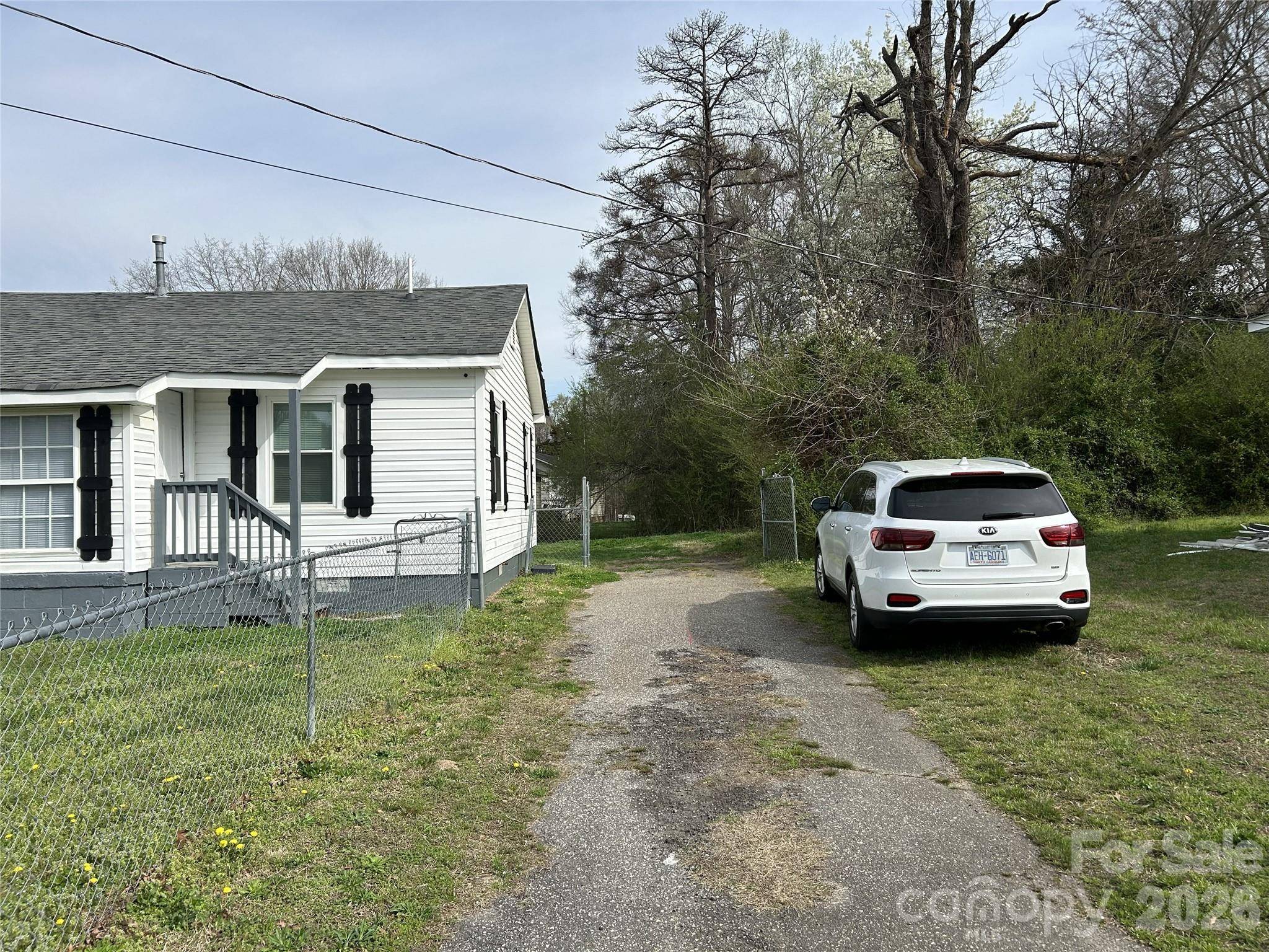1716 pope AVE, Gastonia, NC 28052