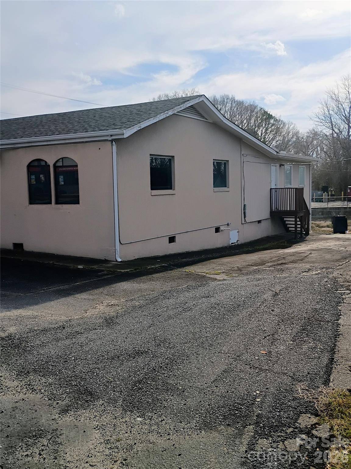 632,644,652 S Broadway ST, Forest City, NC 28043