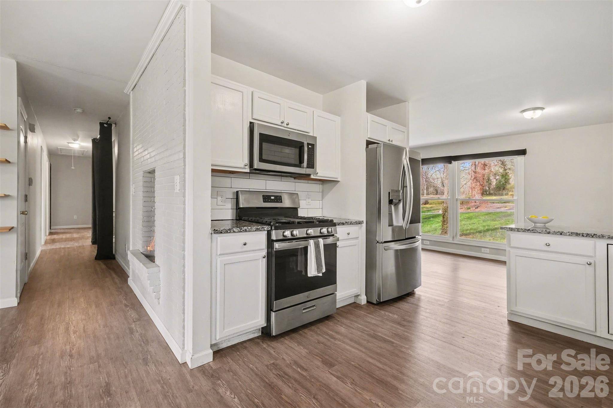 1548 Westbrook CIR, Gastonia, NC 28052