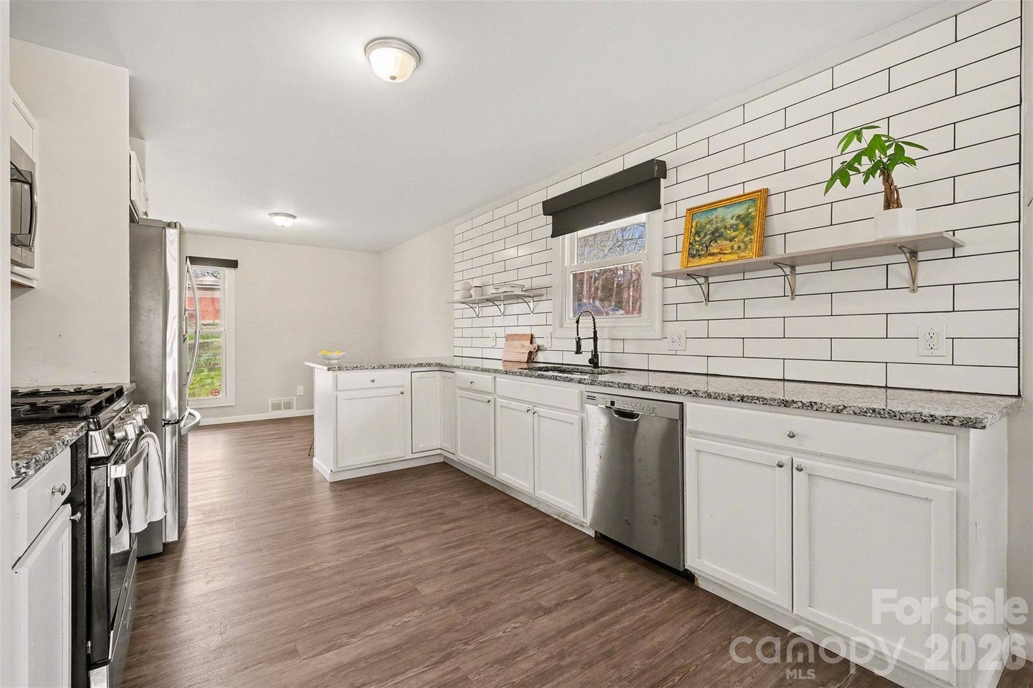 1548 Westbrook CIR, Gastonia, NC 28052
