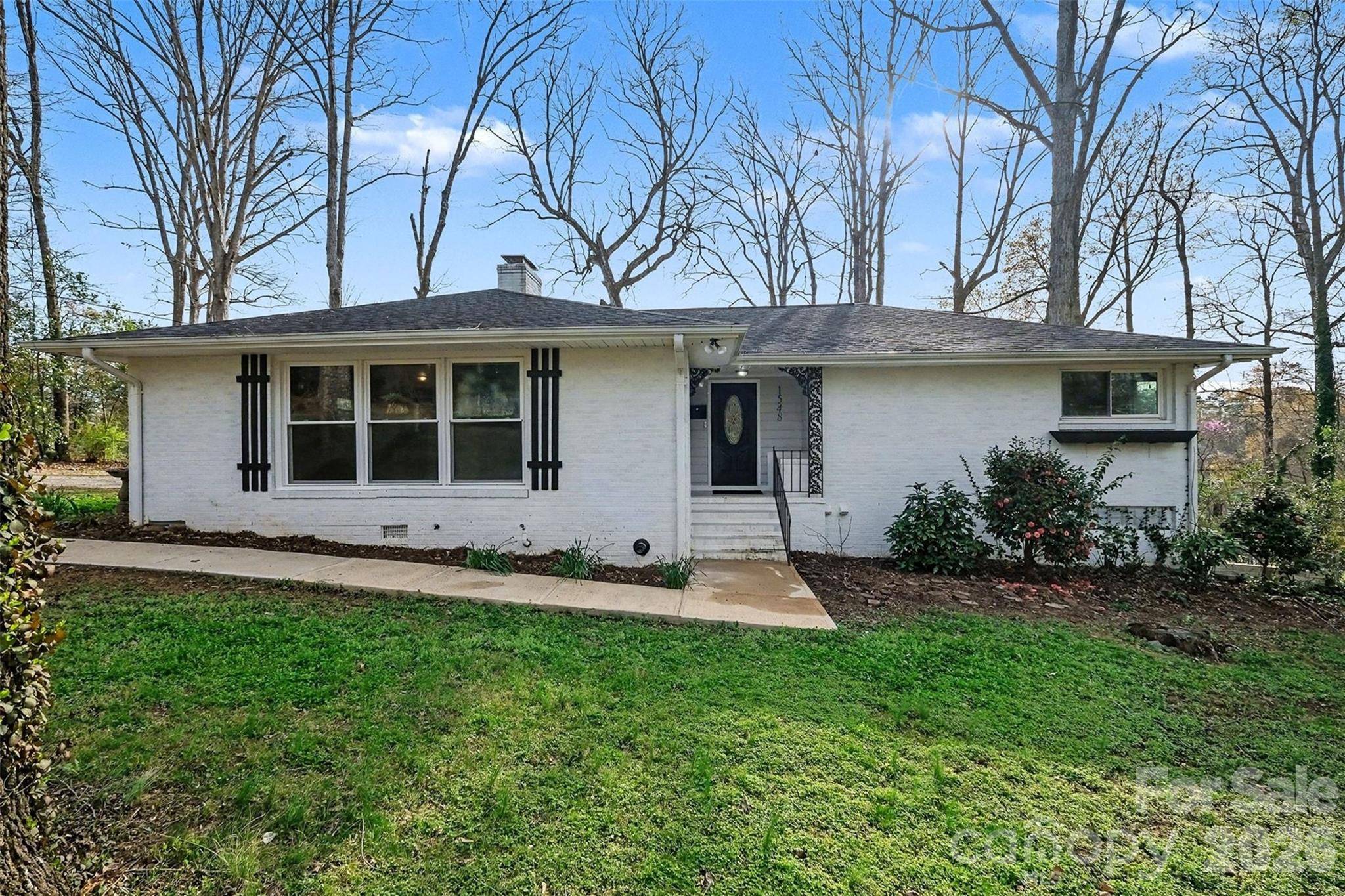 1548 Westbrook CIR, Gastonia, NC 28052