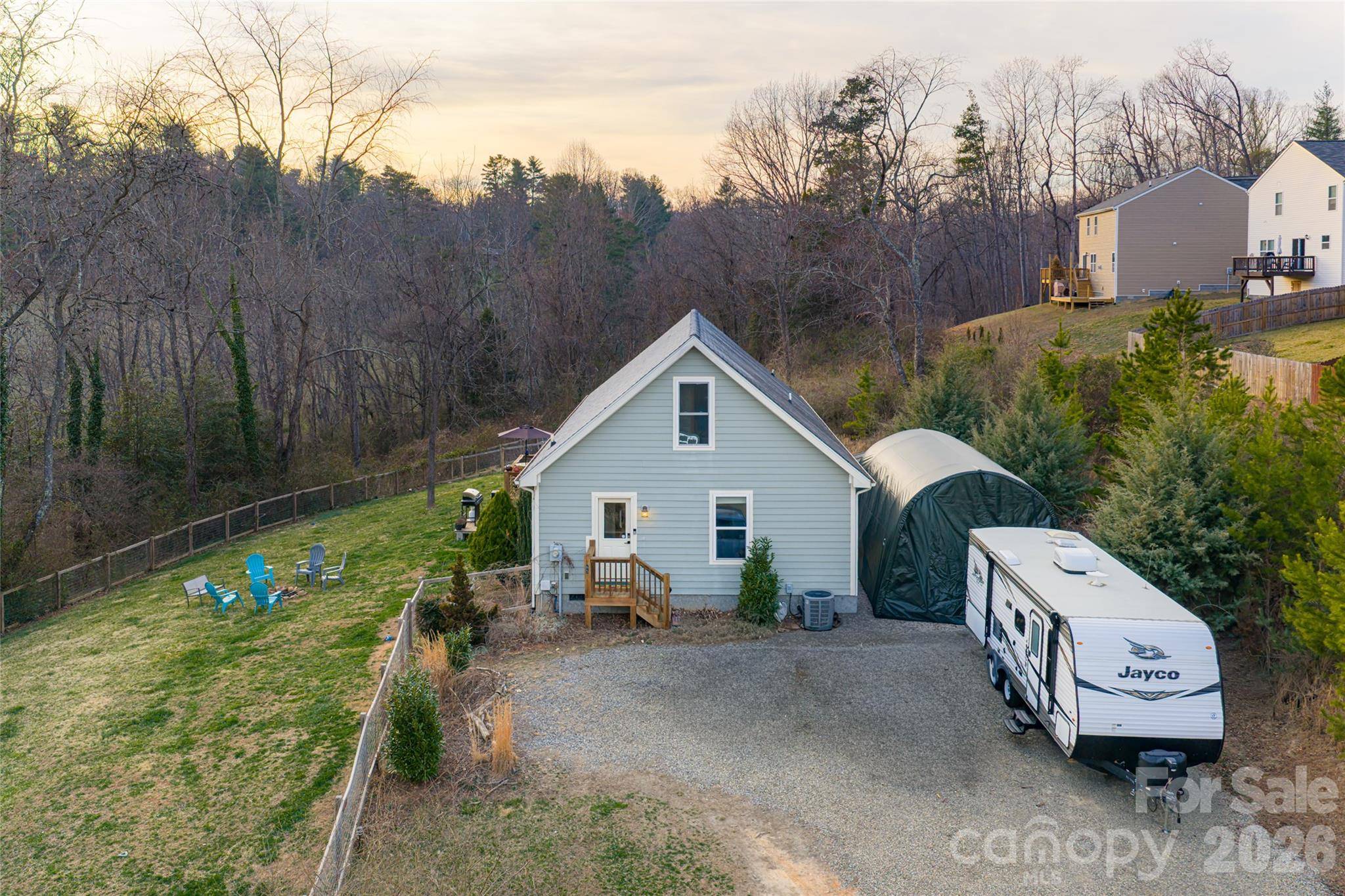 65 Owenby RD, Candler, NC 28715