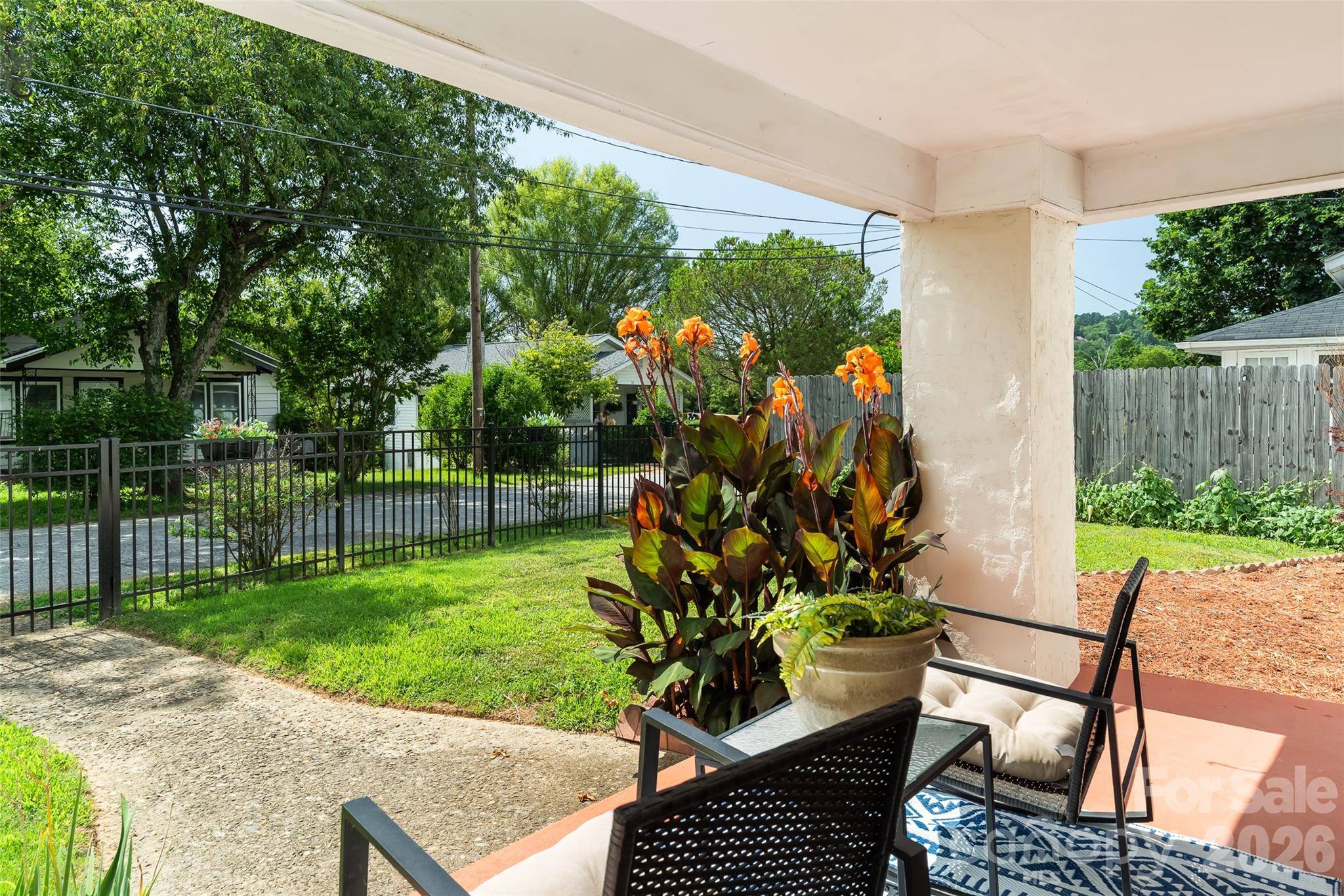 63 Washington AVE, Asheville, NC 28804