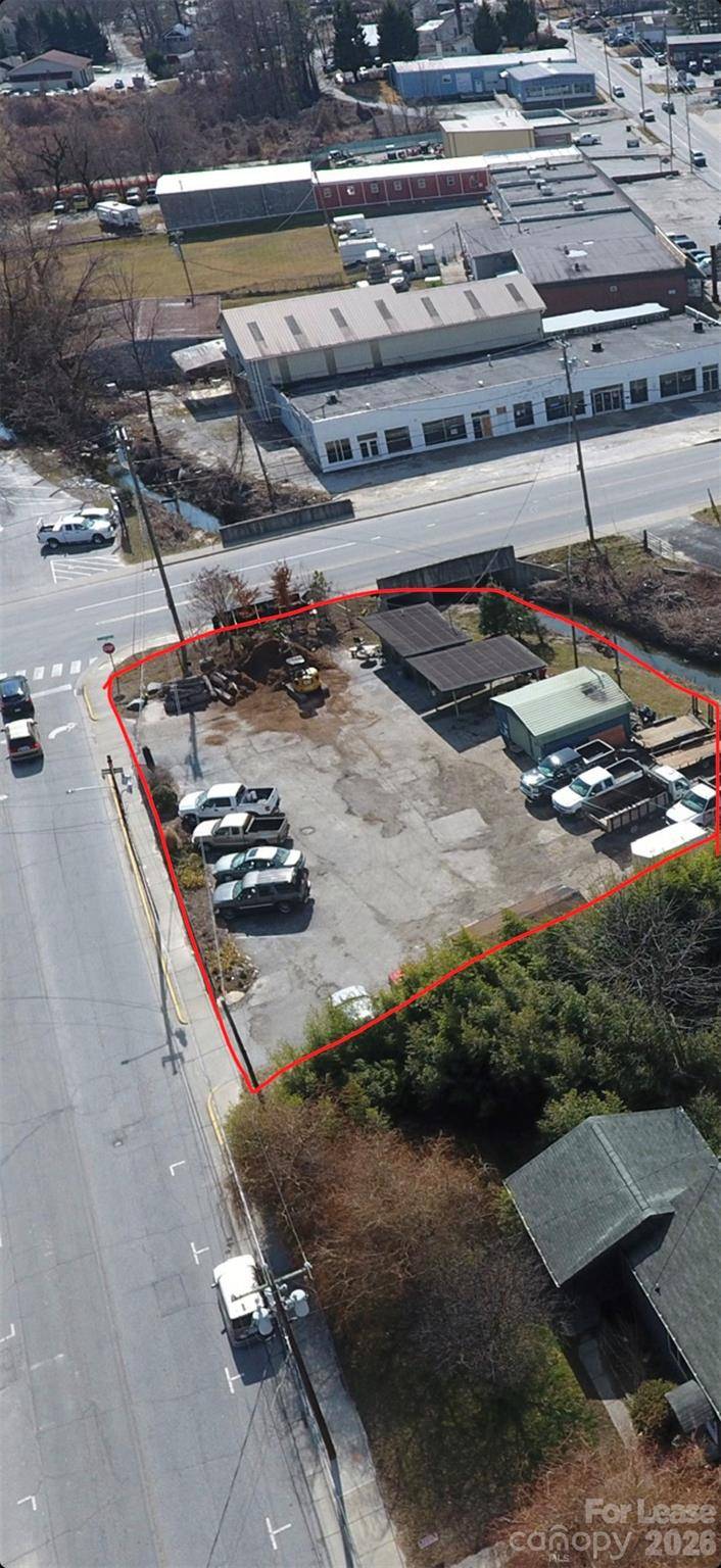 321 S Washington ST, Hendersonville, NC 28739