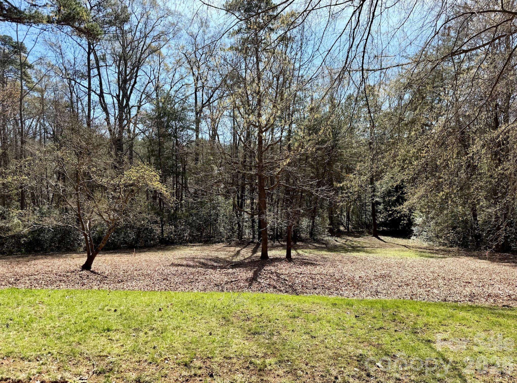 223 Millingport LN, New London, NC 28127