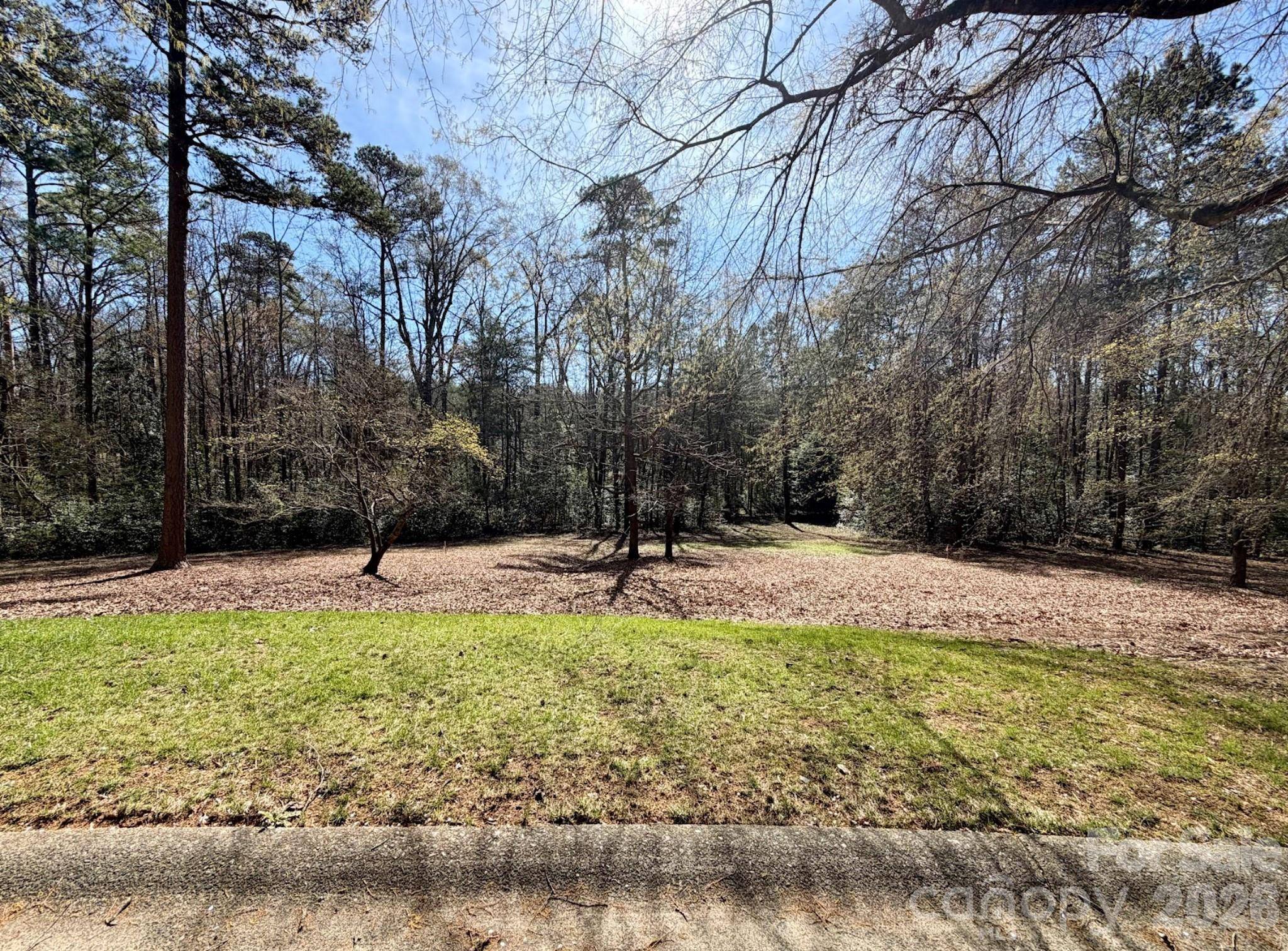 223 Millingport LN, New London, NC 28127