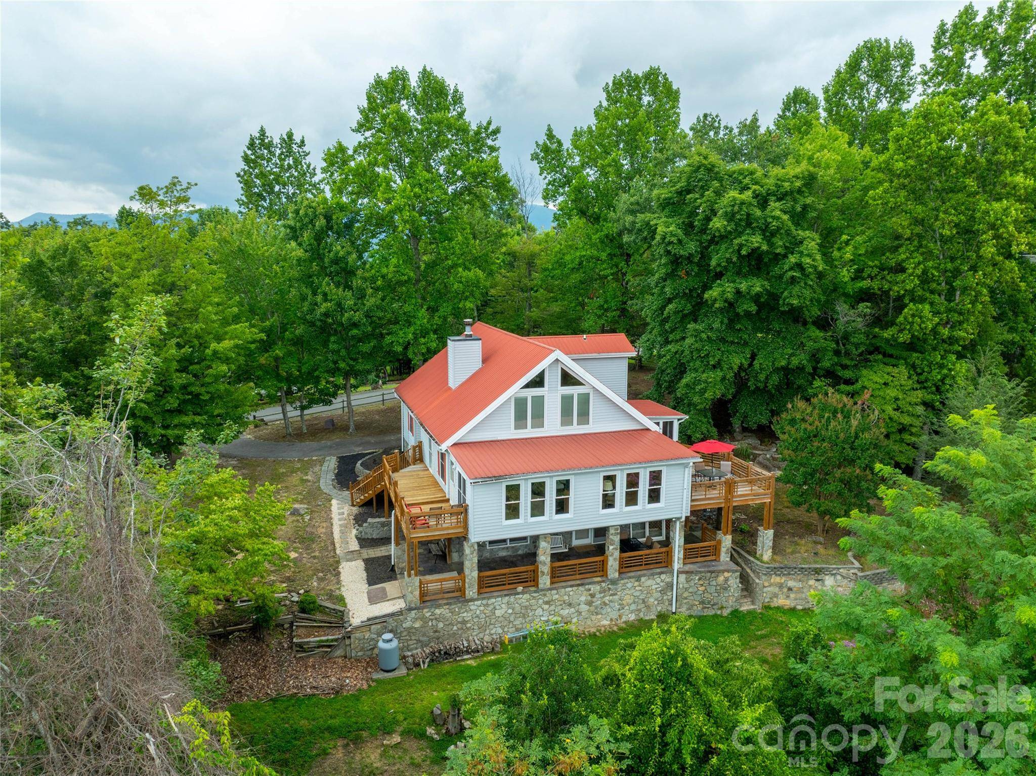 197 Fairview DR, Traphill, NC 28685