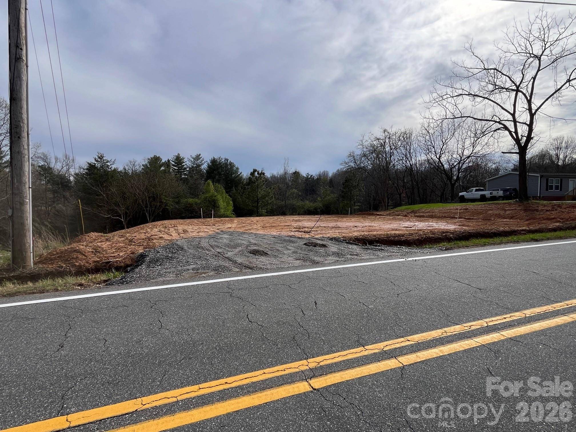 1002 Pinnacle Church RD, Nebo, NC 28761