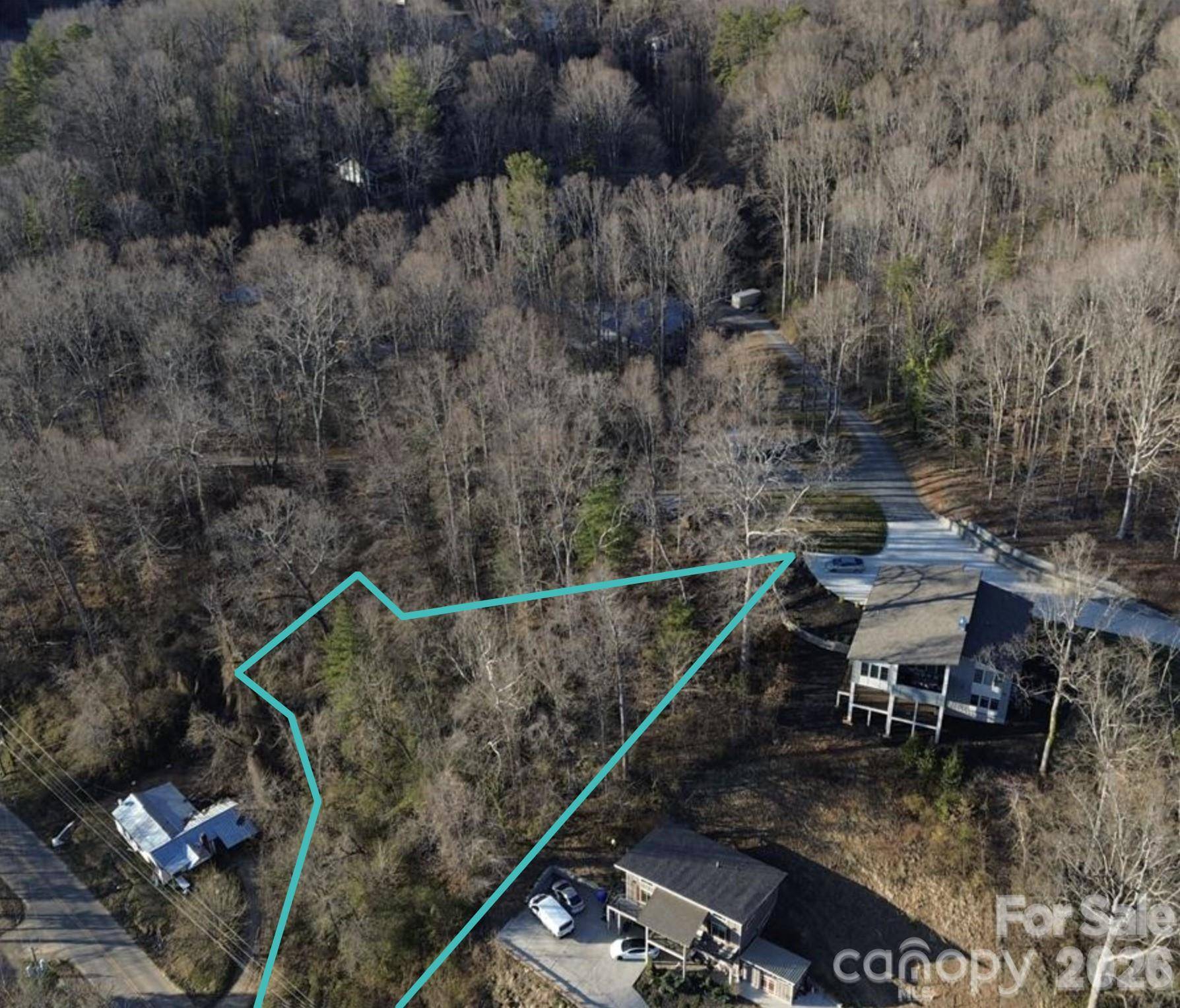 18 Governors View RD, Asheville, NC 28805