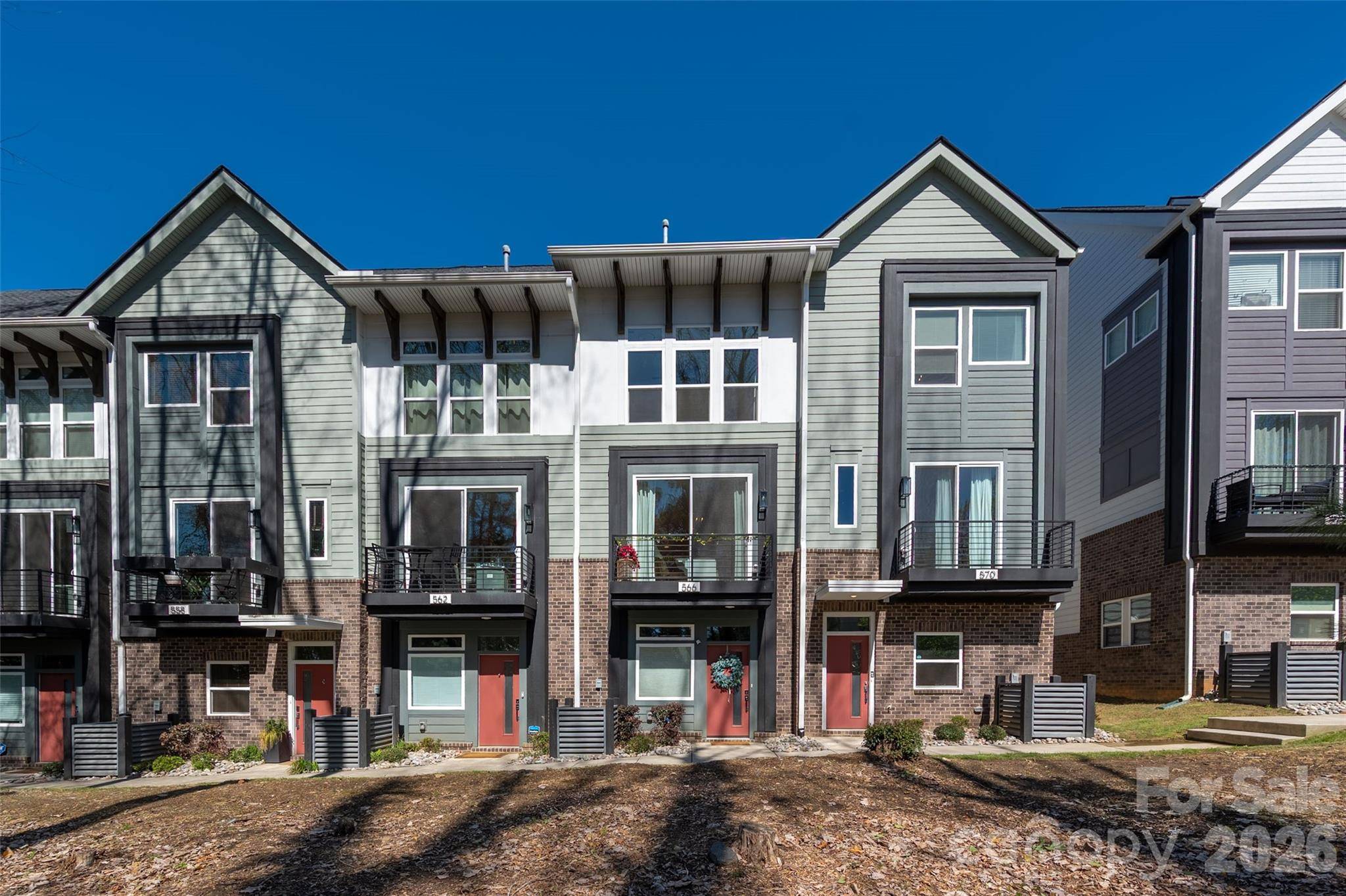 566 West End DR, Charlotte, NC 28208