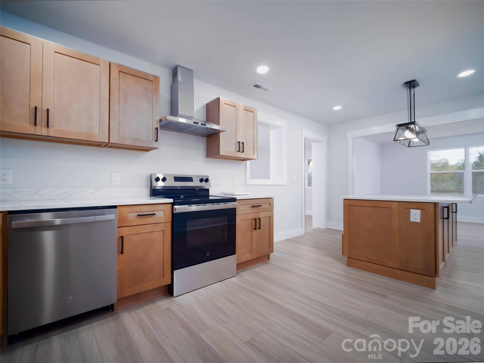 1325 Armstrong RD, Belmont, NC 28012