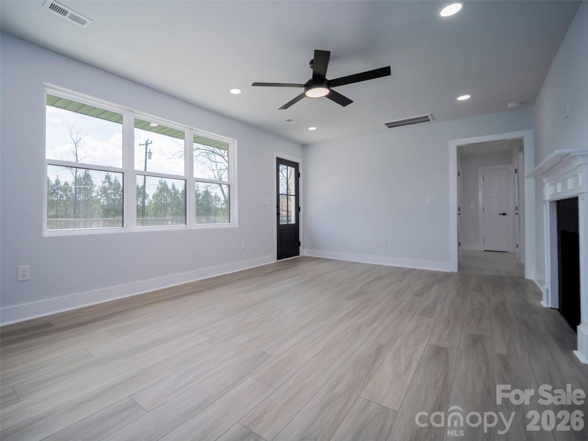 1325 Armstrong RD, Belmont, NC 28012