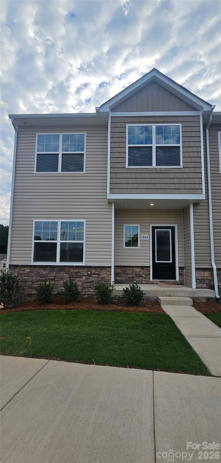 1846 Rhyne Elementary DR, Gastonia, NC 28052