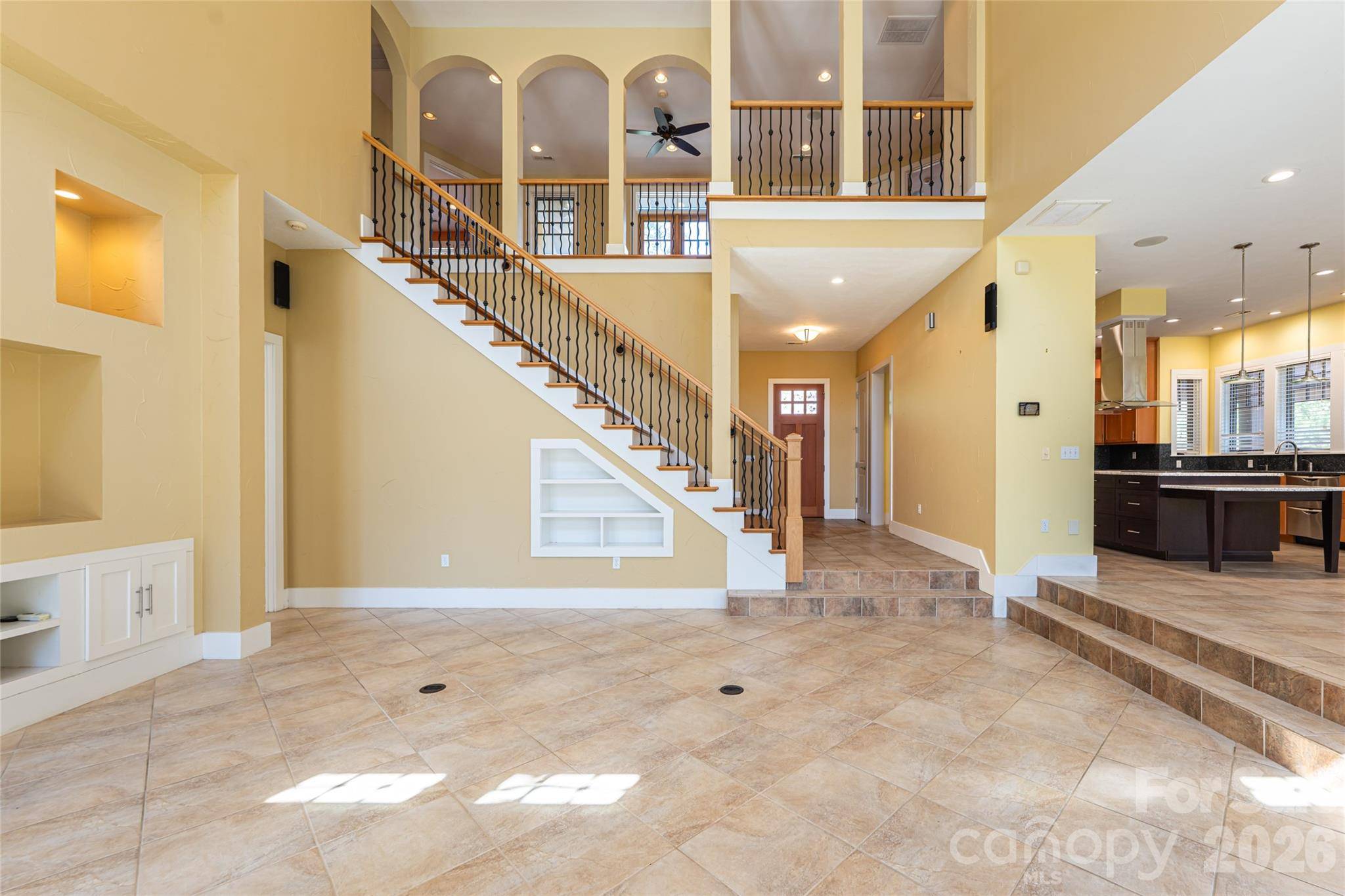 236 Racquet Club RD, Asheville, NC 28803