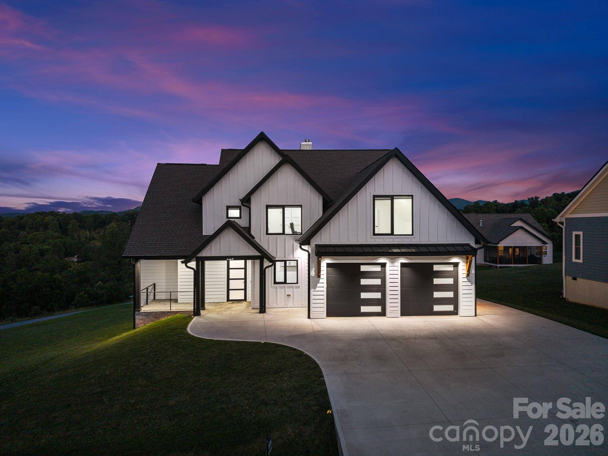 1026 Hillside Ridge RD, Candler, NC 28715