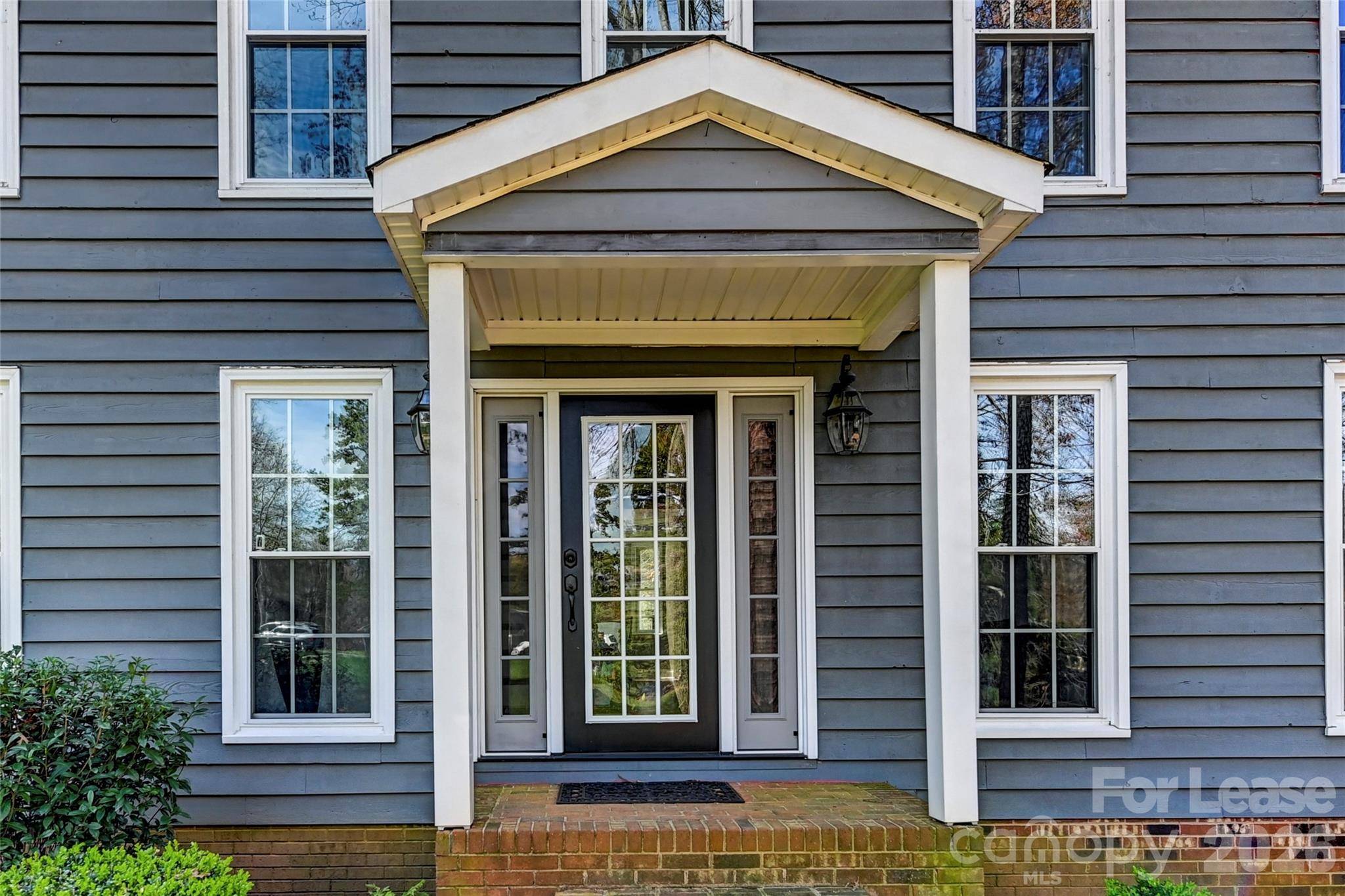 19314 Yachtman DR, Cornelius, NC 28031