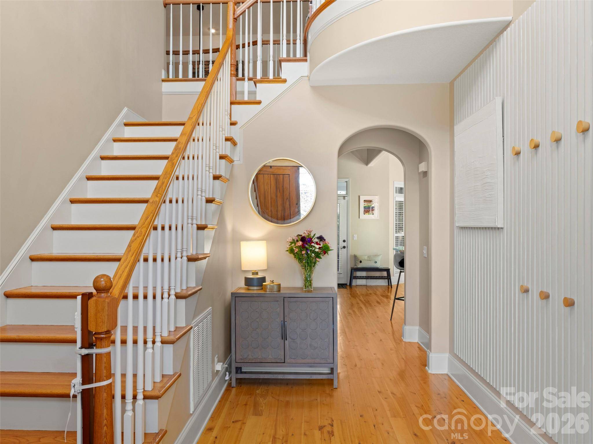 47 Ledgestone DR, Fairview, NC 28730